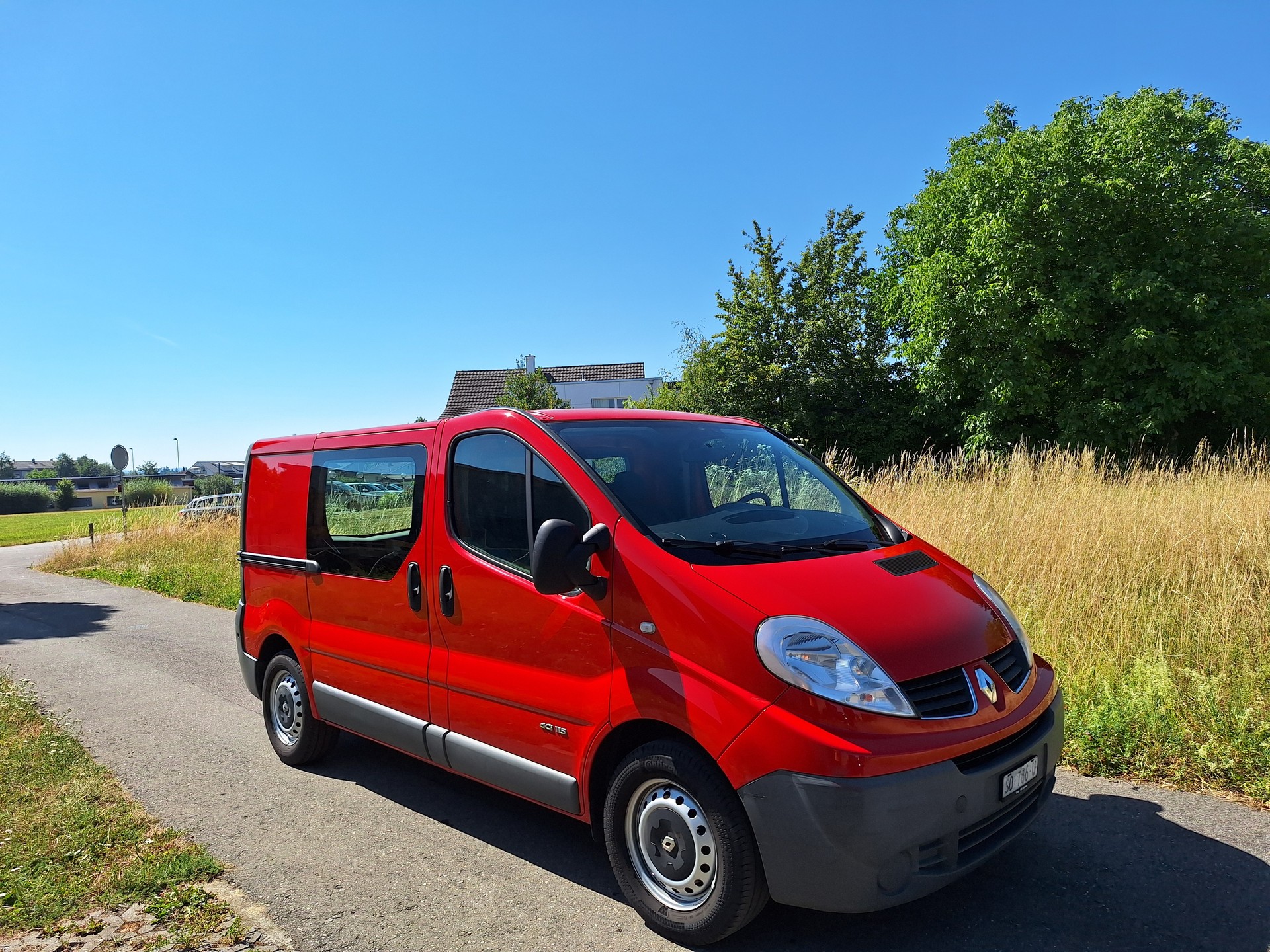 RENAULT Trafic 2.0 dCi 115 2.9t L1H1-image-0