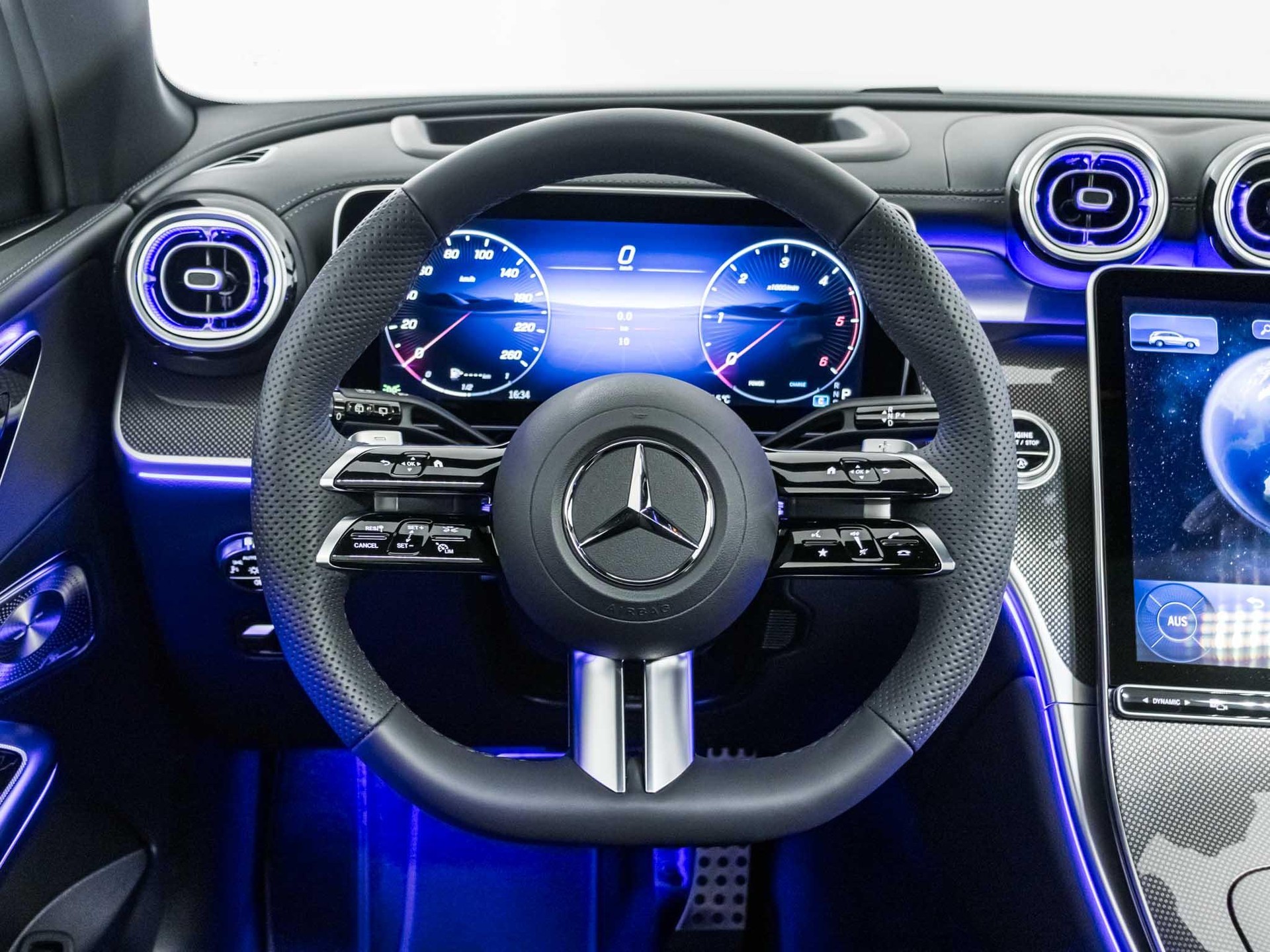 MERCEDES-BENZ GLC 220 d 4MATIC-image-10