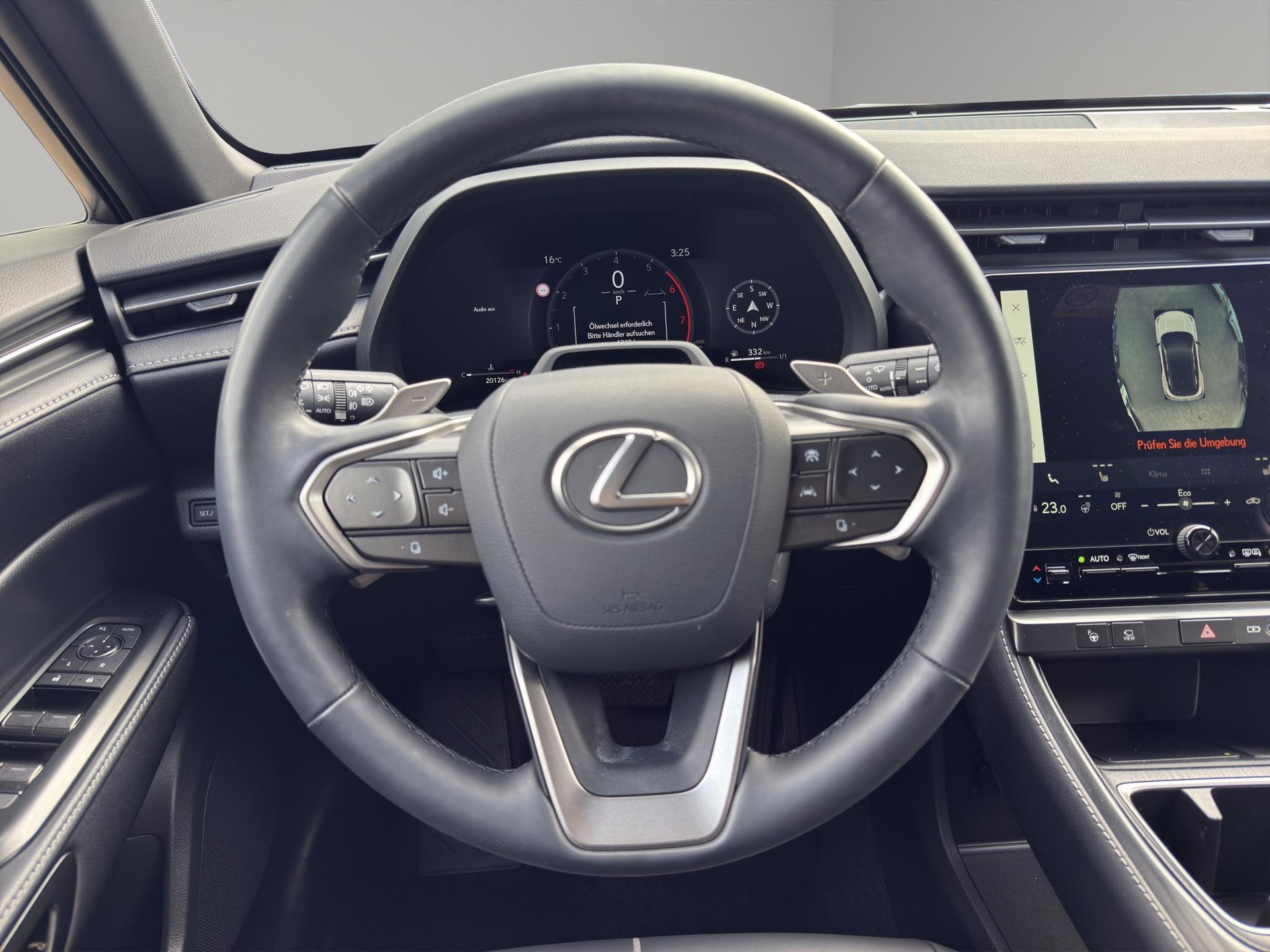 LEXUS LBX 1.5 Hybrid Relax AWD-image-4