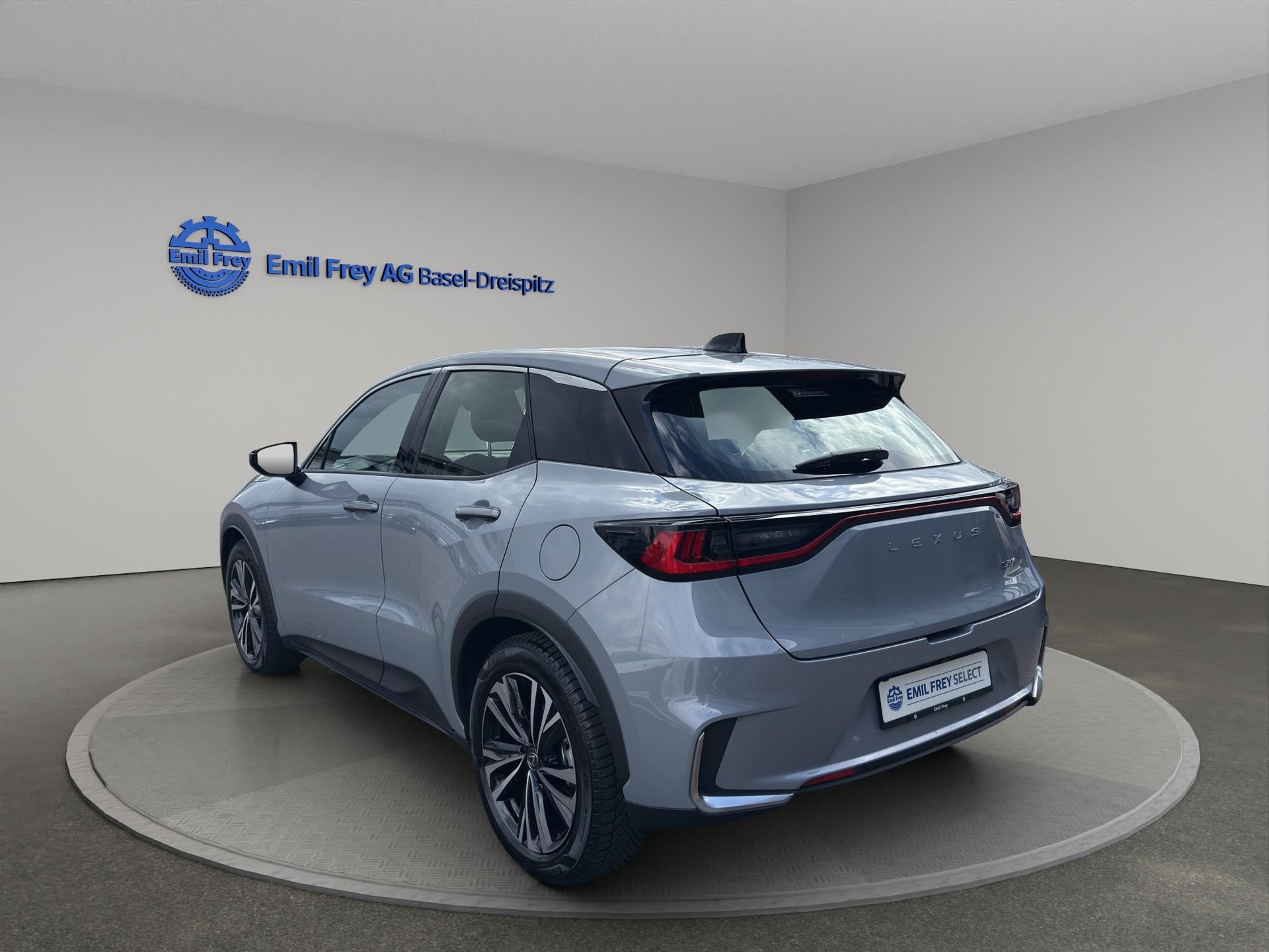 LEXUS LBX 1.5 Hybrid Relax AWD-image-6