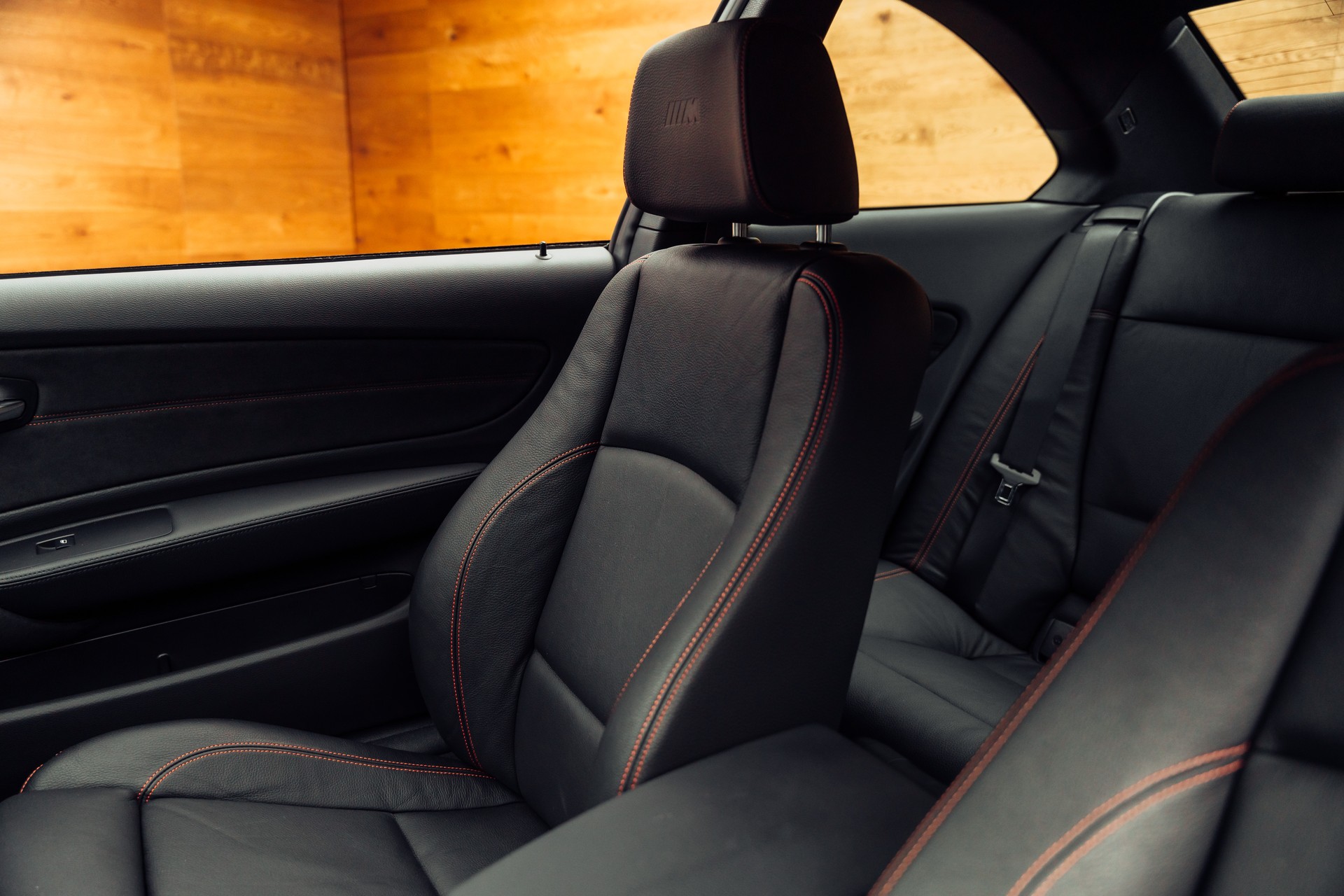 BMW 1er M Coupé-image-6
