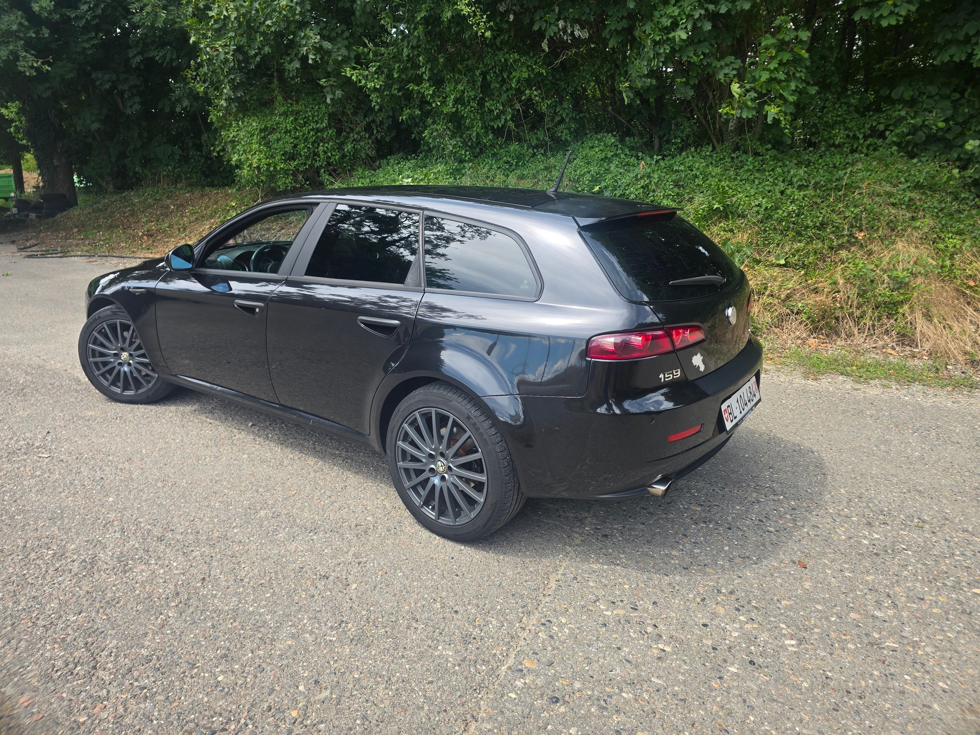 ALFA ROMEO 1.9 JTDM 16V Distinctive-image-2