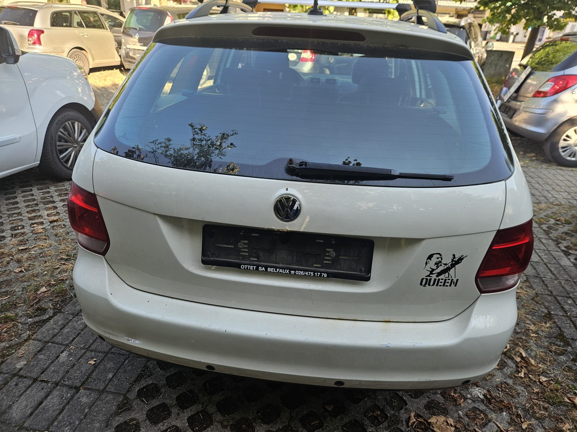 VW Golf Variant 1.9 TDI Comfortline DSG-image-4