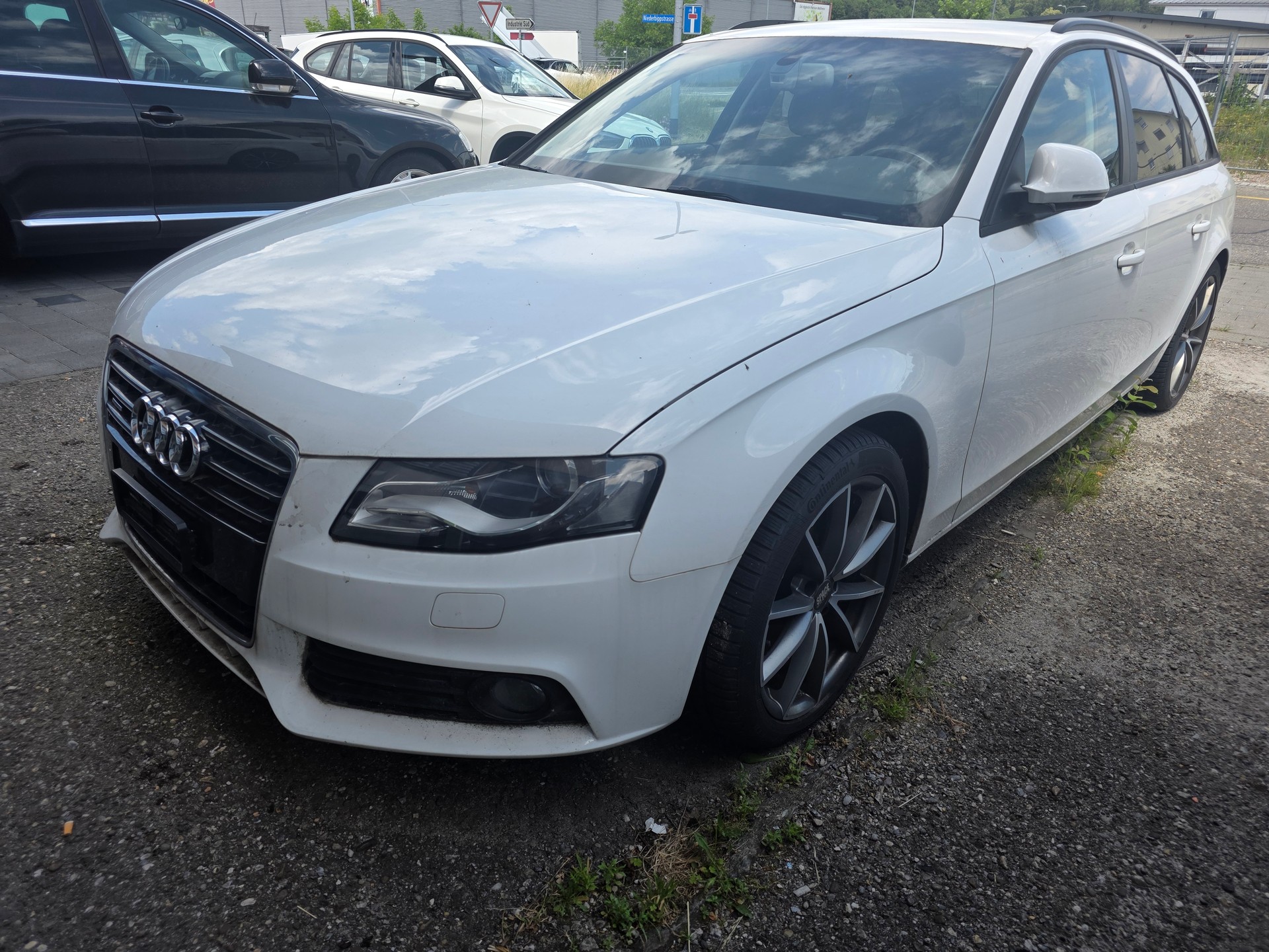 AUDI A4 Avant 3.0 TDI quattro tiptronic....MOTORSCHADE-image-9