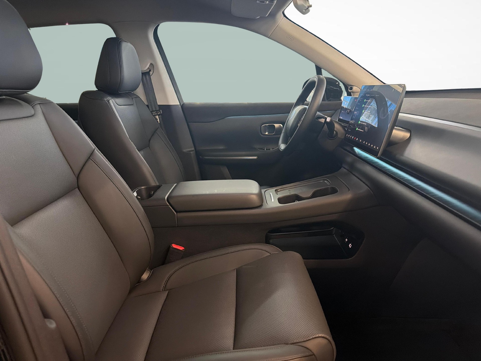LEAPMOTOR C10 Design AWD-image-11