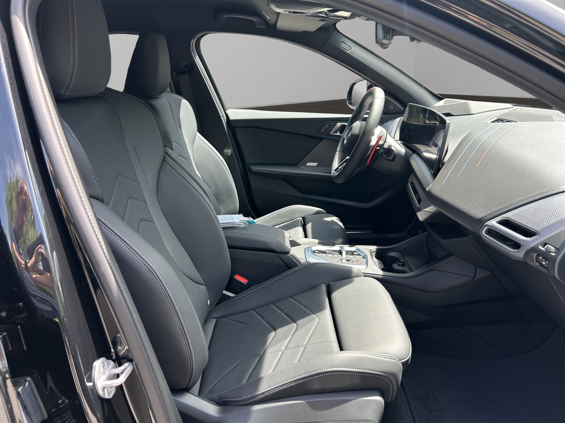 BMW M135 xDrive-image-18