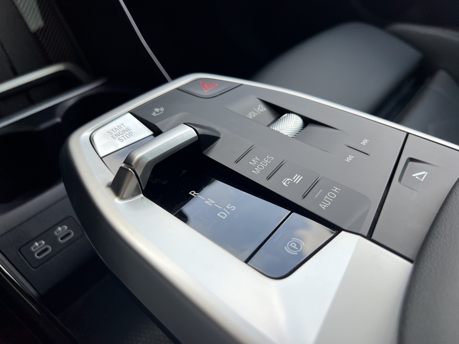 BMW 225e xDr. Act. T. M Sport-image-13