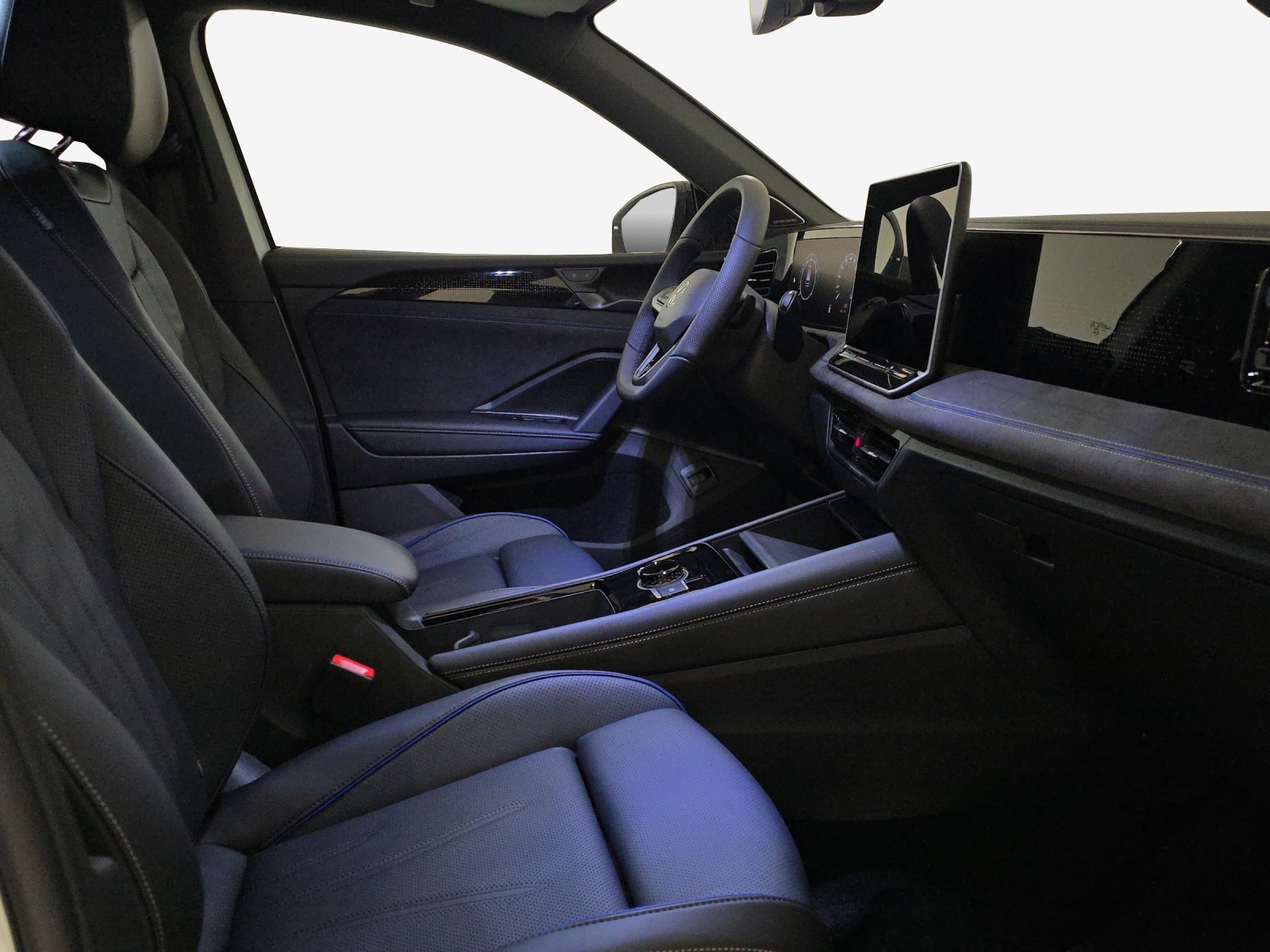 VW Tiguan 2.0 TSI DSG R-Line 4Motion-image-14