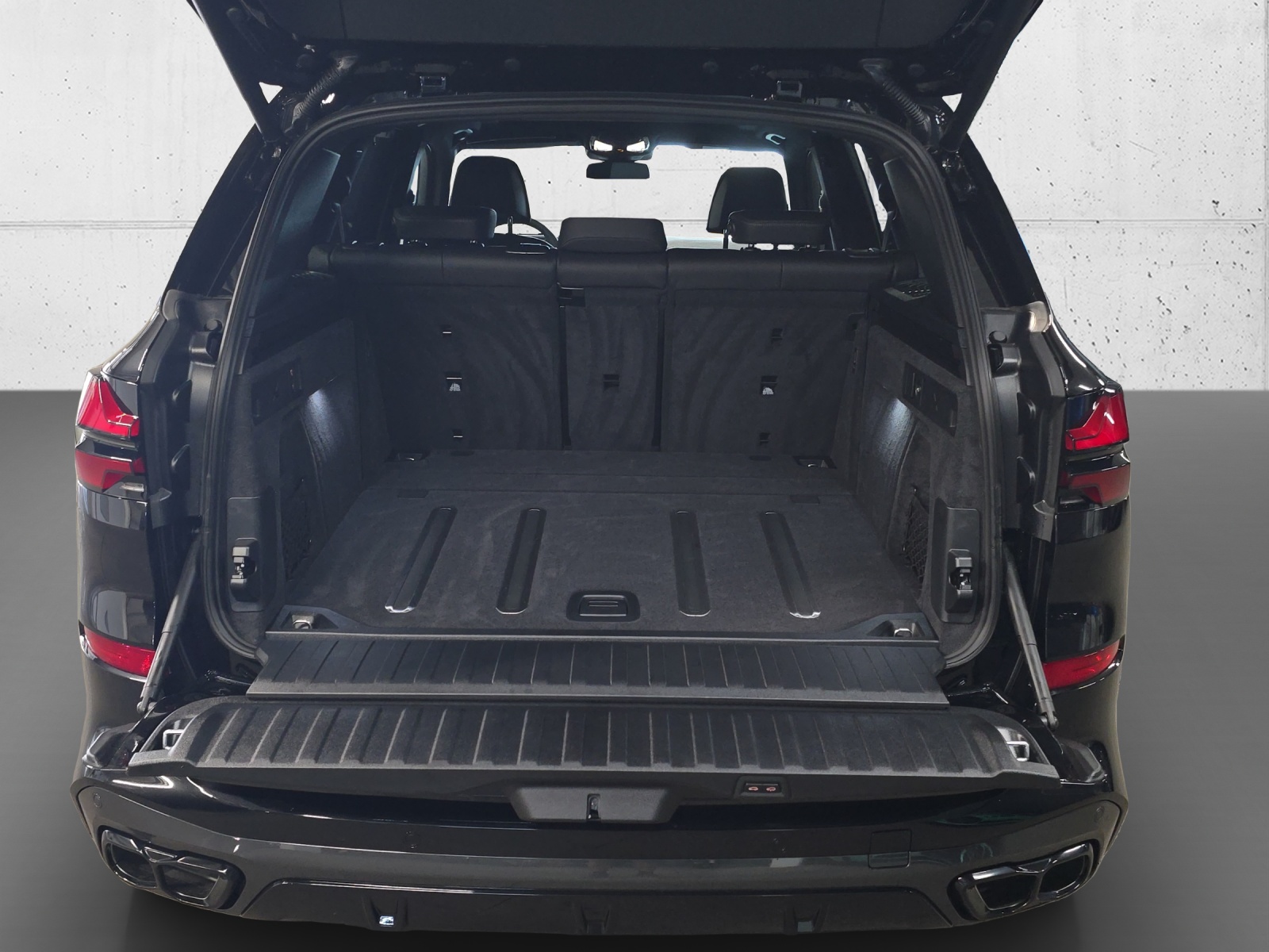 BMW X5 xDrive 48V M60i M Sport Pro Steptronic-image-19