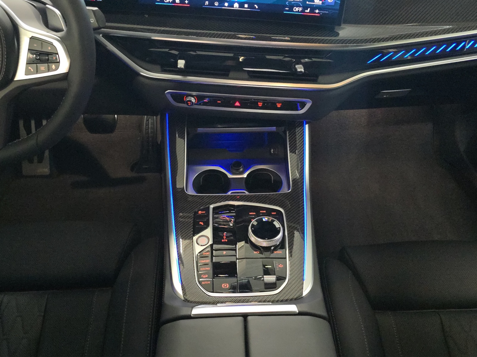 BMW X5 xDrive 48V M60i M Sport Pro Steptronic-image-16