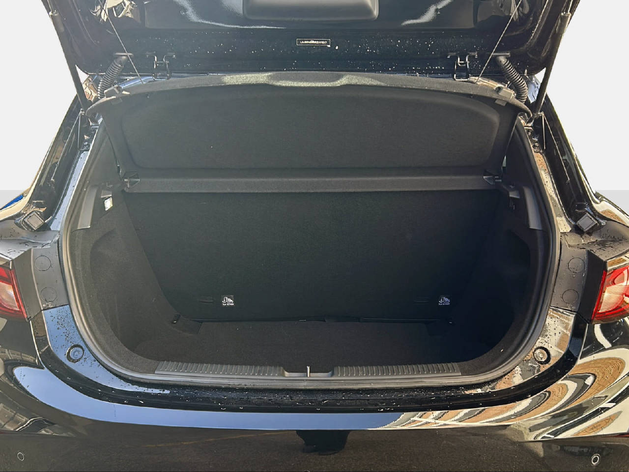 MG 3 1.5 Hybrid Luxury-image-10