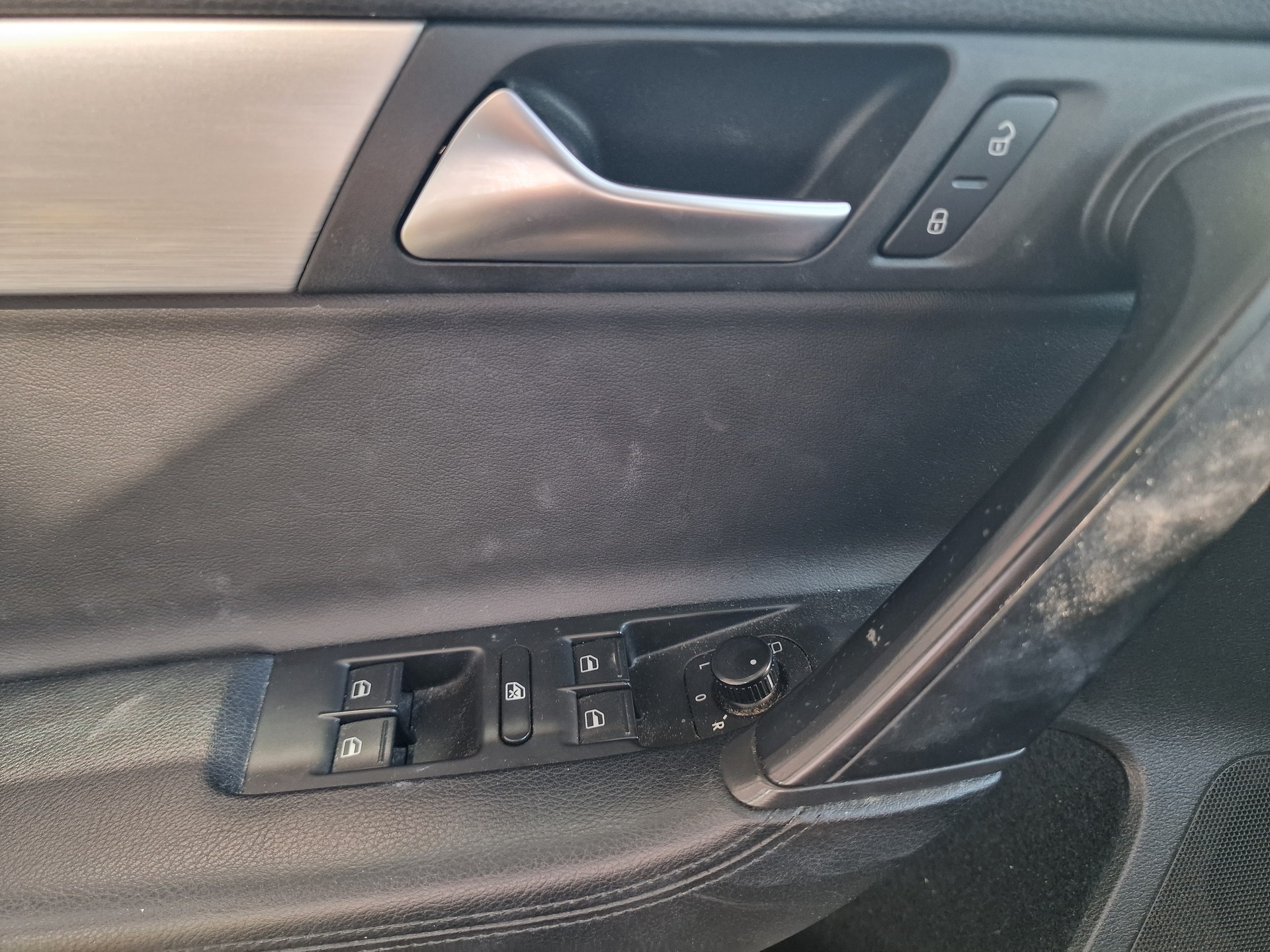 VW Passat Alltrack 2.0 TDI BMT 4Motion DSG 12Mt Gara 8xAlu-image-23