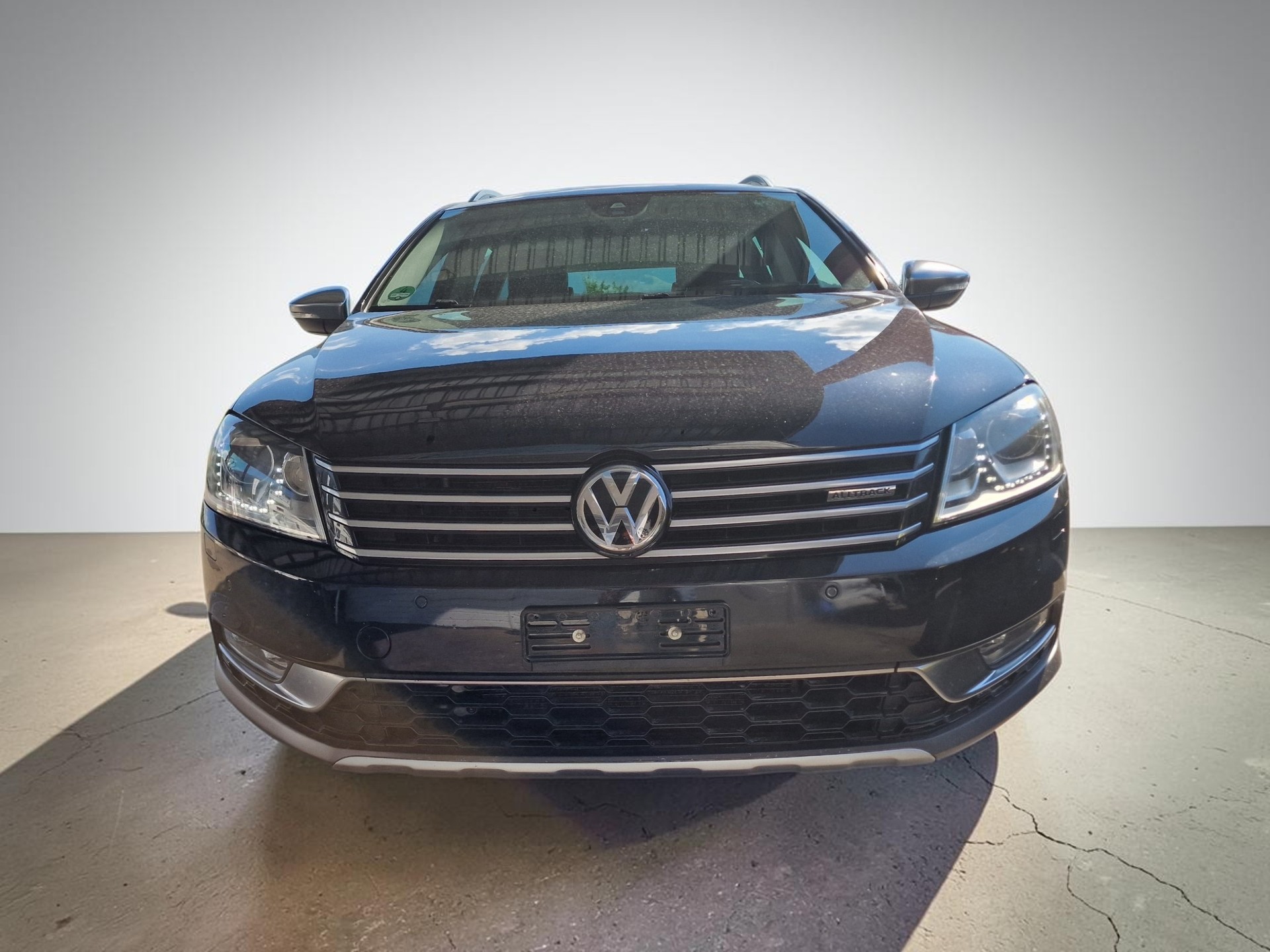 VW Passat Alltrack 2.0 TDI BMT 4Motion DSG 12Mt Gara 8xAlu-showroom-element-2