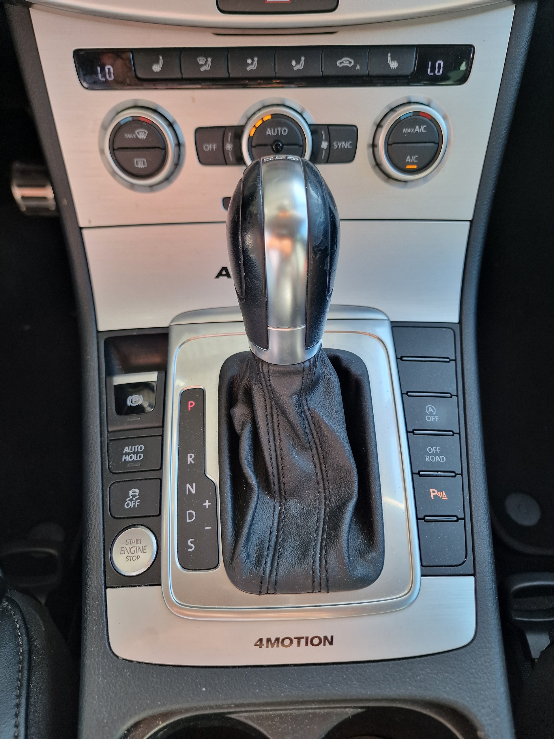 VW Passat Alltrack 2.0 TDI BMT 4Motion DSG 12Mt Gara 8xAlu-image-14