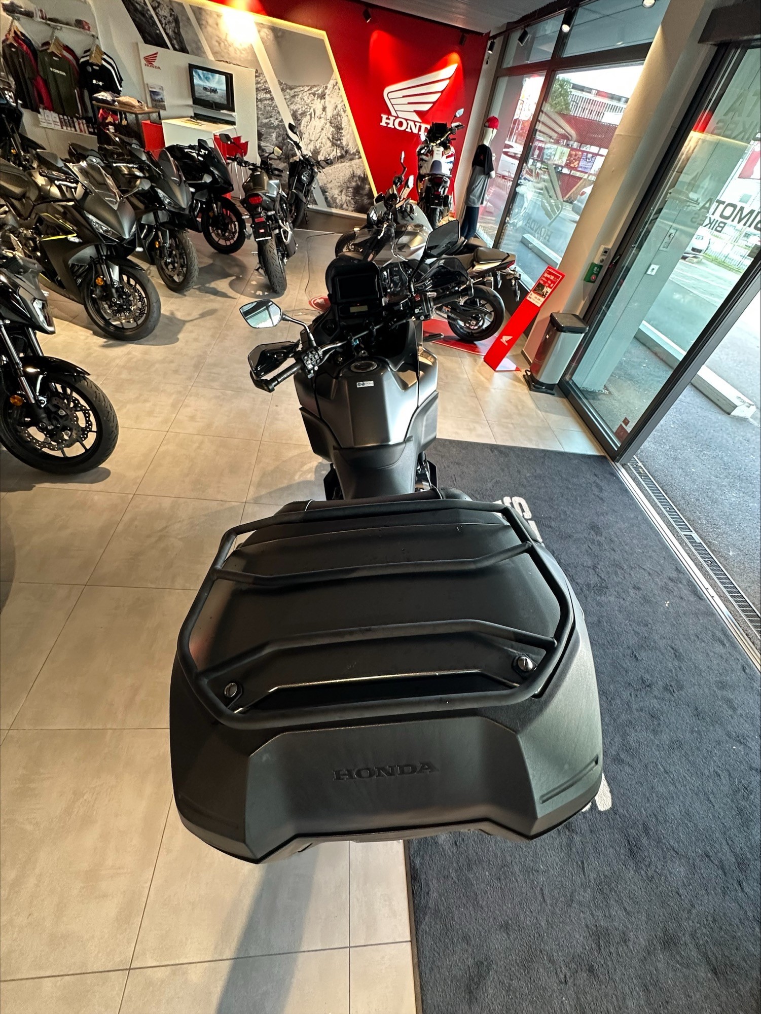 HONDA NT 1100 DCT-showroom-element-3