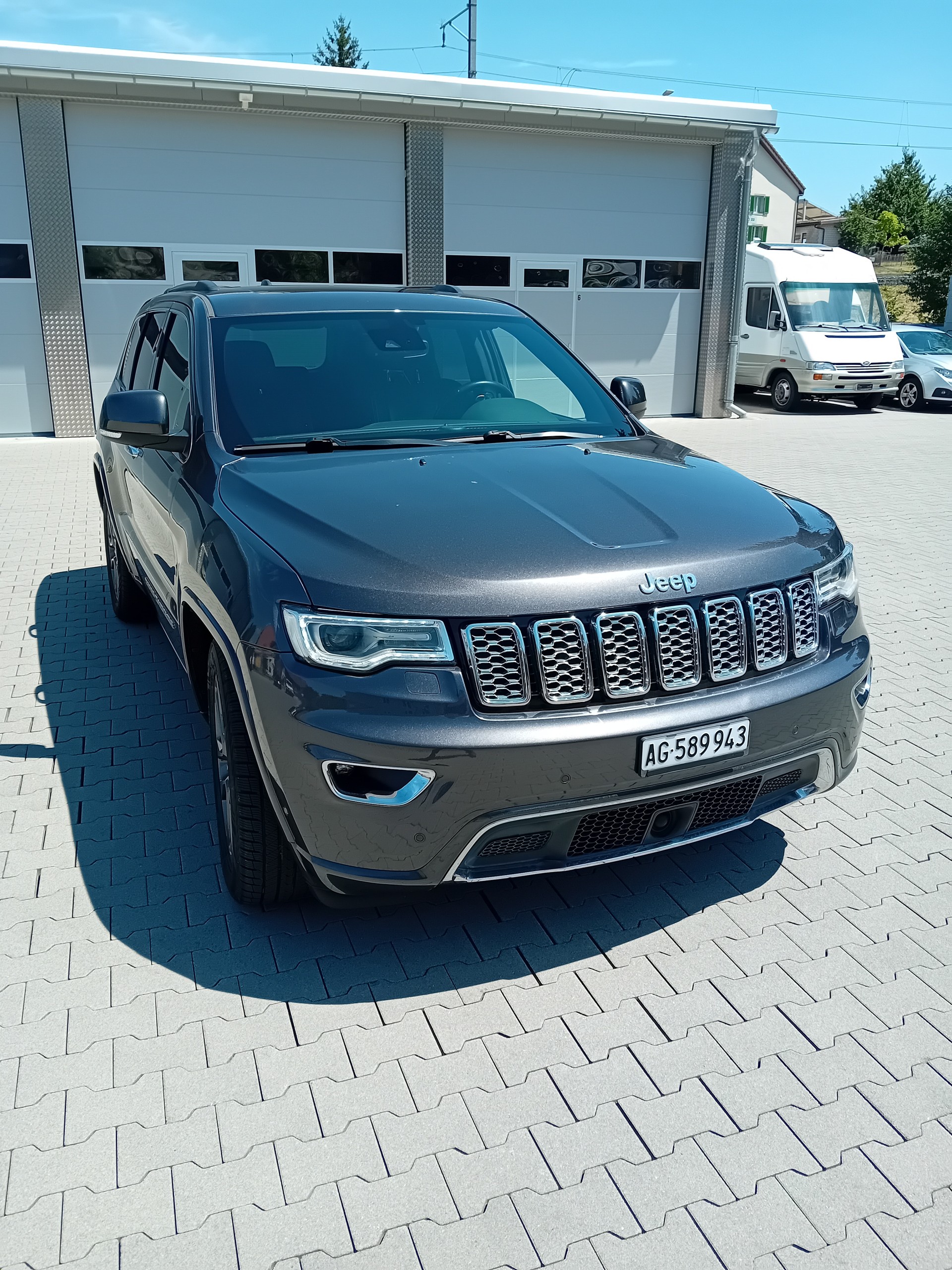 JEEP 3.0 CRD 250 Overland-image-0