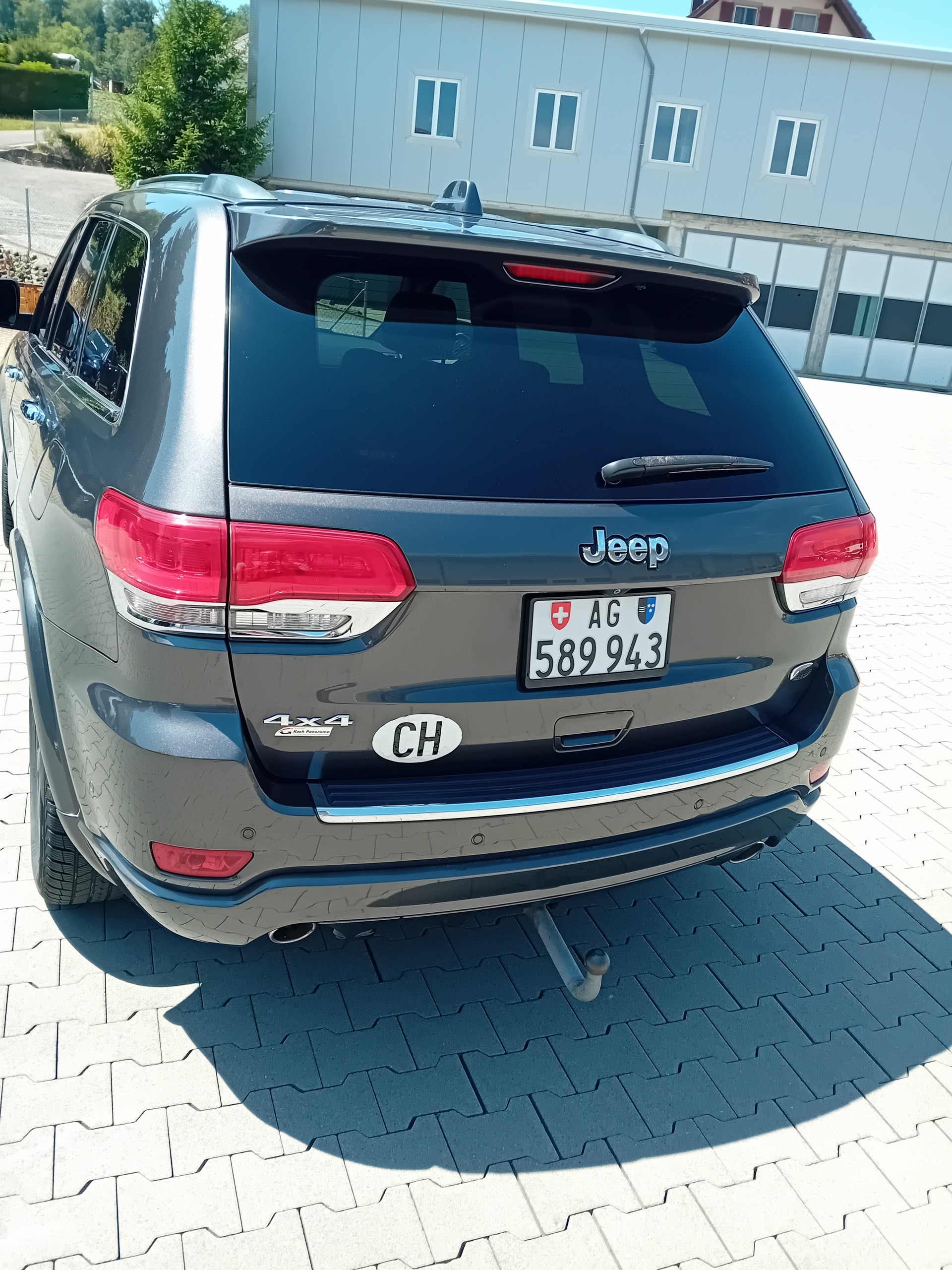 JEEP 3.0 CRD 250 Overland-image-2