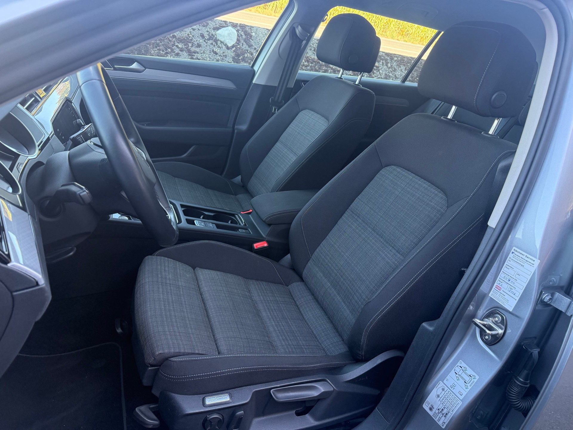 VW Passat 2.0 TDI BMT Business-image-3