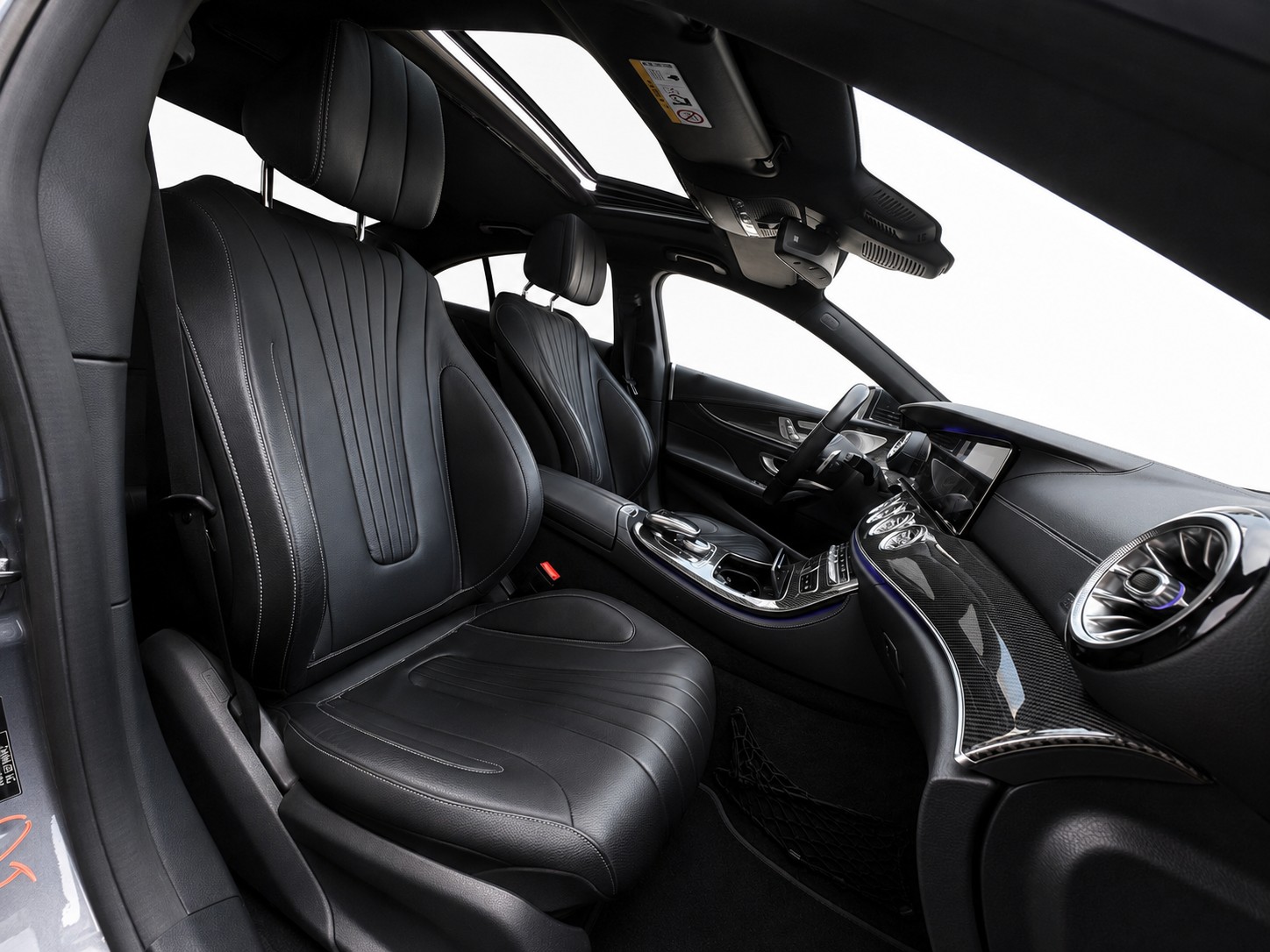 MERCEDES-BENZ CLS 450 AMG Line 4matic * CH FAHRZEUG *-image-11