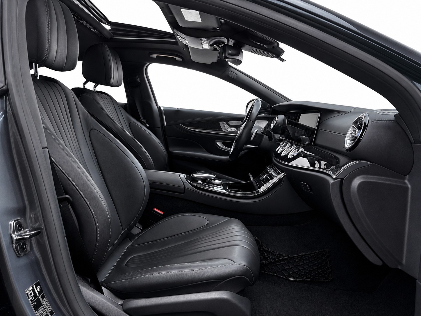 MERCEDES-BENZ CLS 450 AMG Line 4matic * CH FAHRZEUG *-image-7