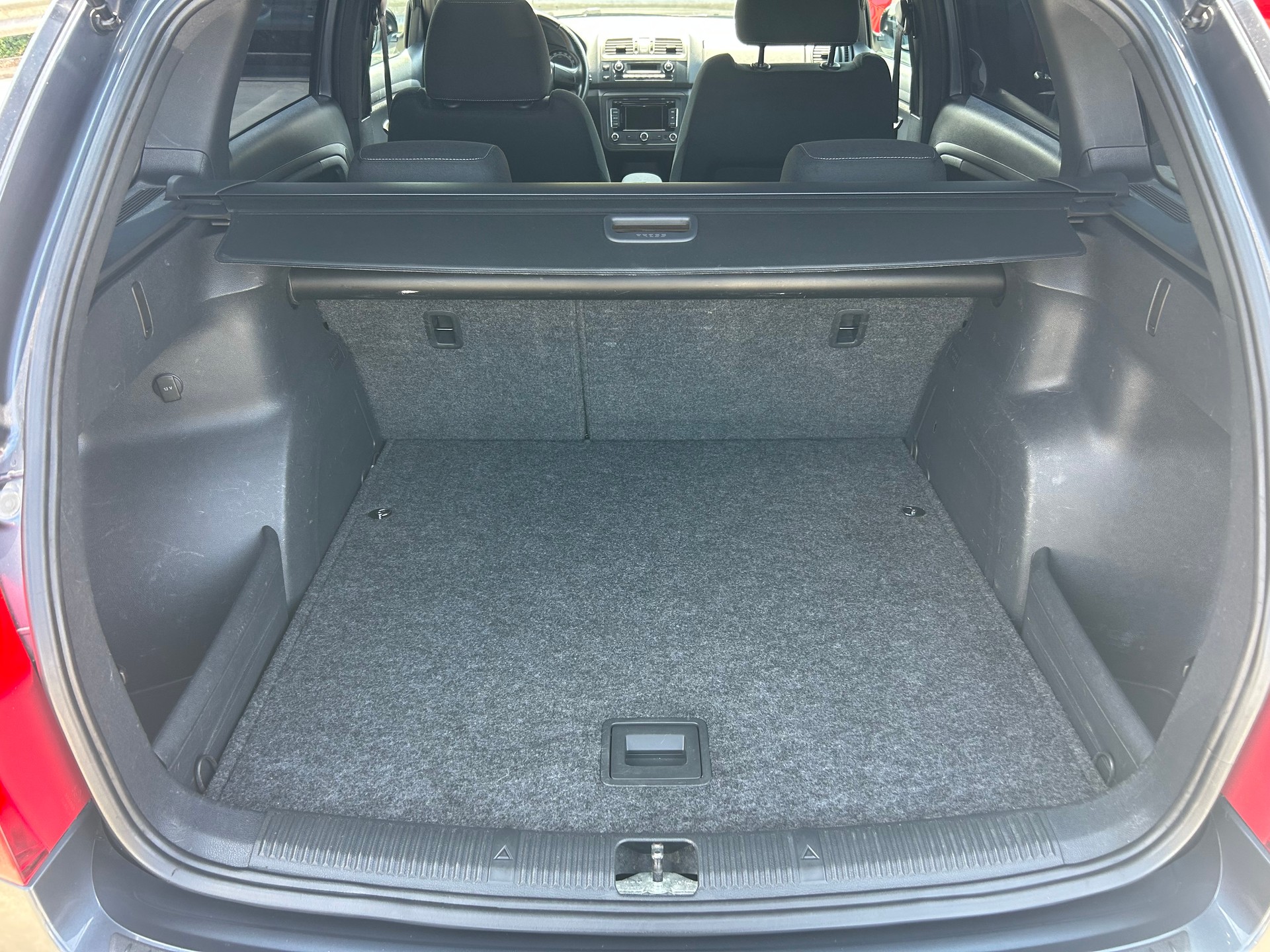 SKODA Fabia 1.4 TSI RS DSG-image-10