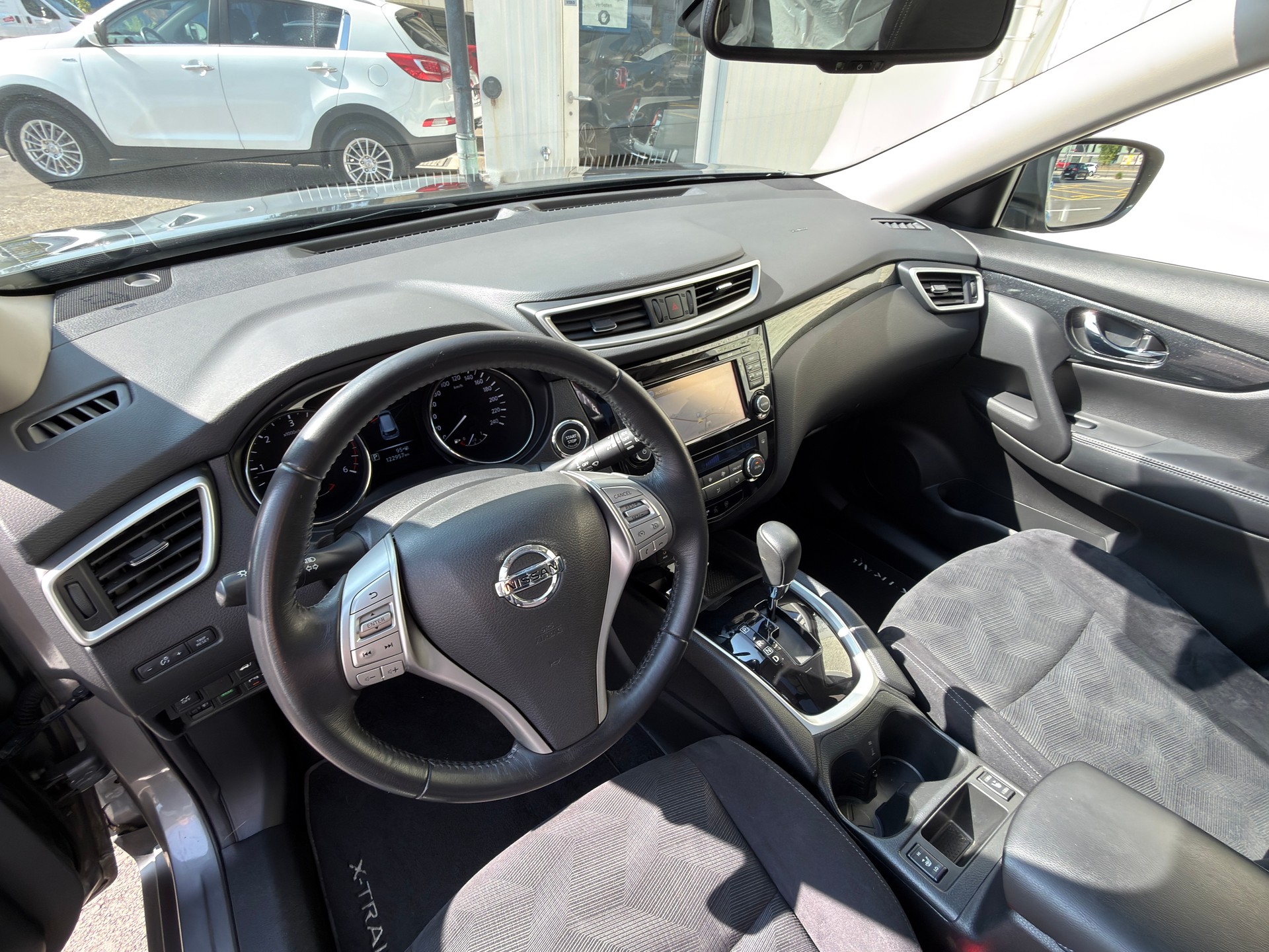 NISSAN X-Trail 1.6 dCi tekna Xtronic CVT-image-9