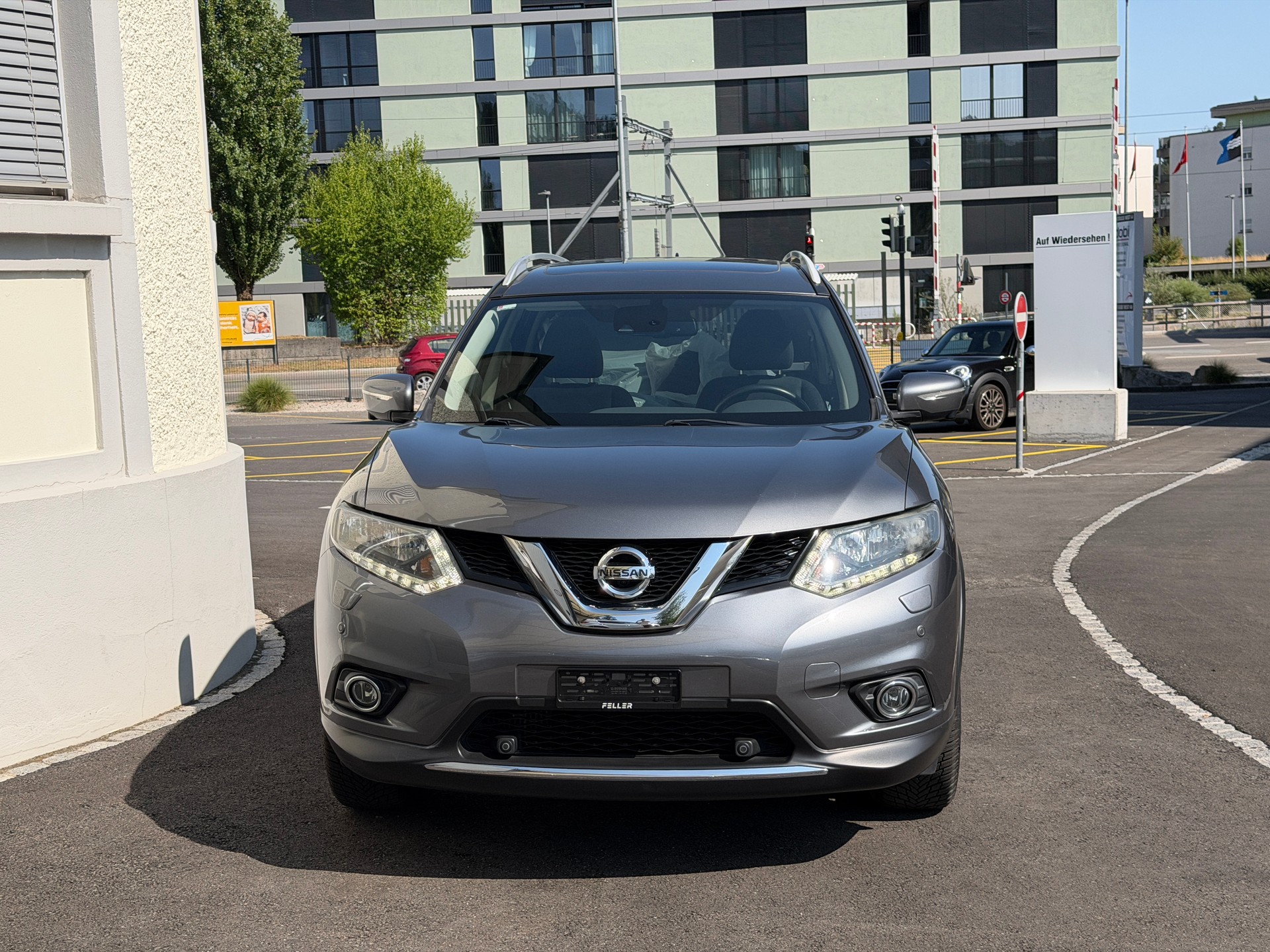 NISSAN X-Trail 1.6 dCi tekna Xtronic CVT-showroom-element-1