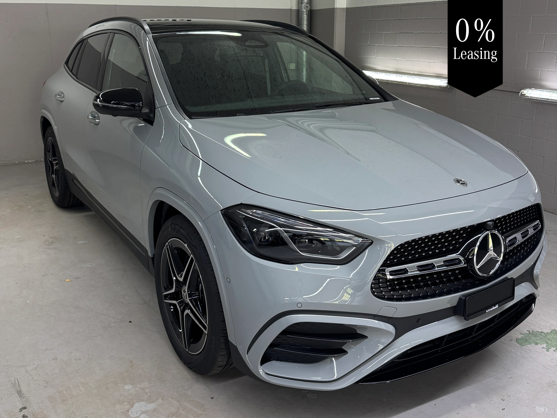 MERCEDES-BENZ GLA 250 4MATIC Swiss Star-image-0