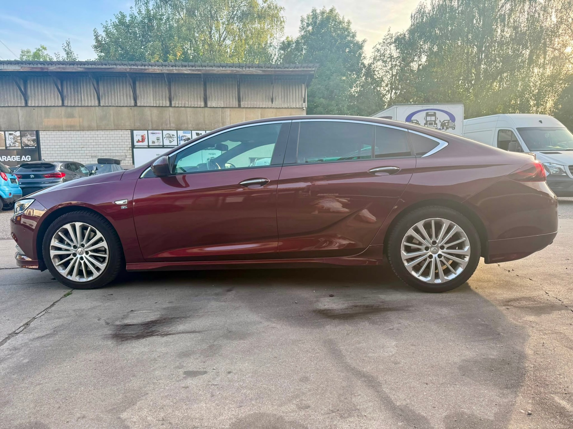 OPEL Insignia 2.0 T Grand Sport Excellence 4WD Automat.-image-4