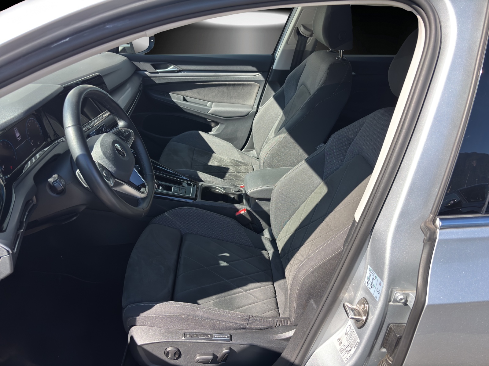 VW Golf Variant 2.0 TSI Style DSG-image-9