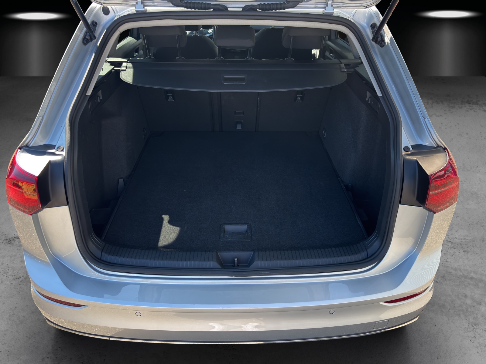 VW Golf Variant 2.0 TSI Style DSG-image-6