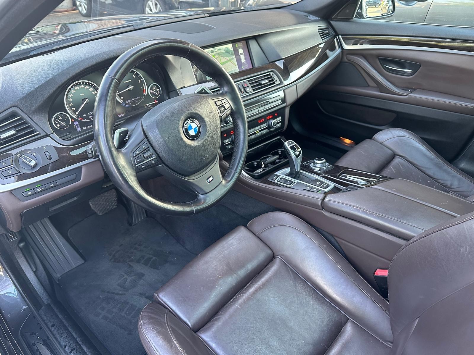 BMW 535i xDrive Touring Steptronic-image-13