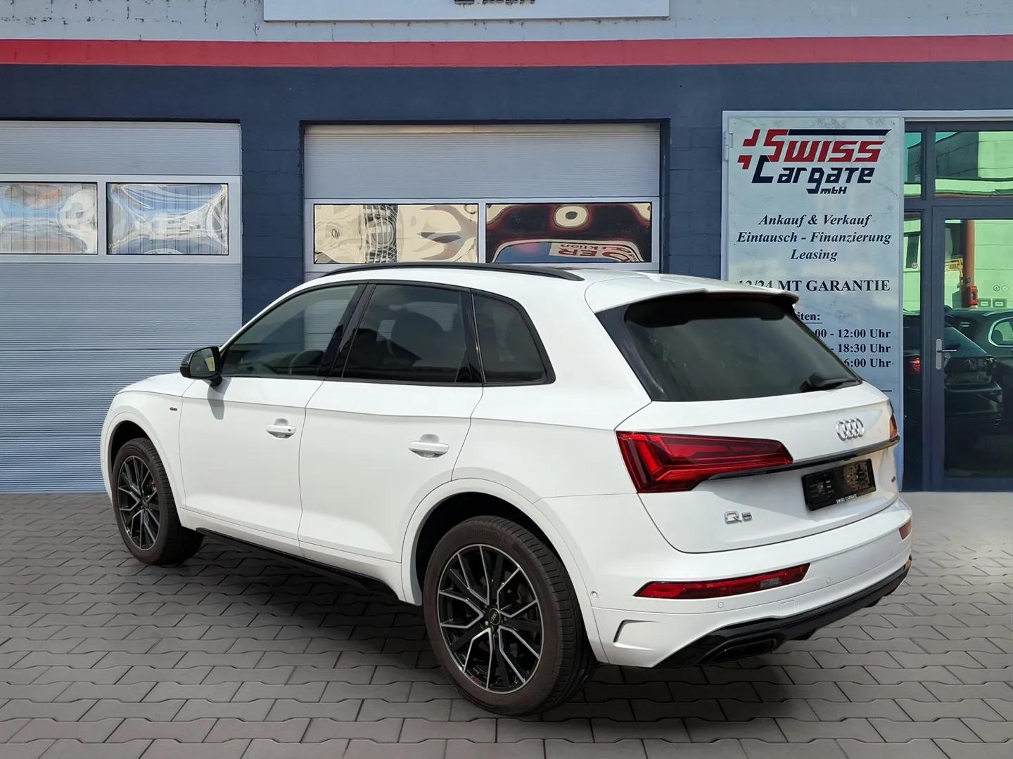 AUDI Q5 40 TDI S line quattro S-tronic mit Panoramadach & 5J Werksgarantie oder bis 100000km-image-5