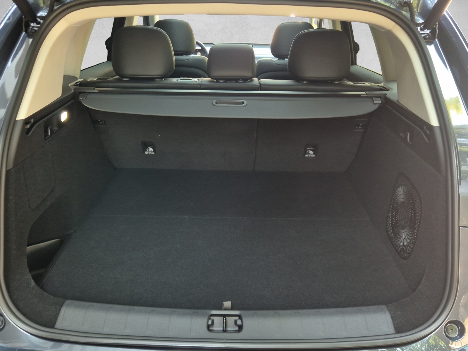 LEAPMOTOR C10 EV AWD 81.9kWh-image-12