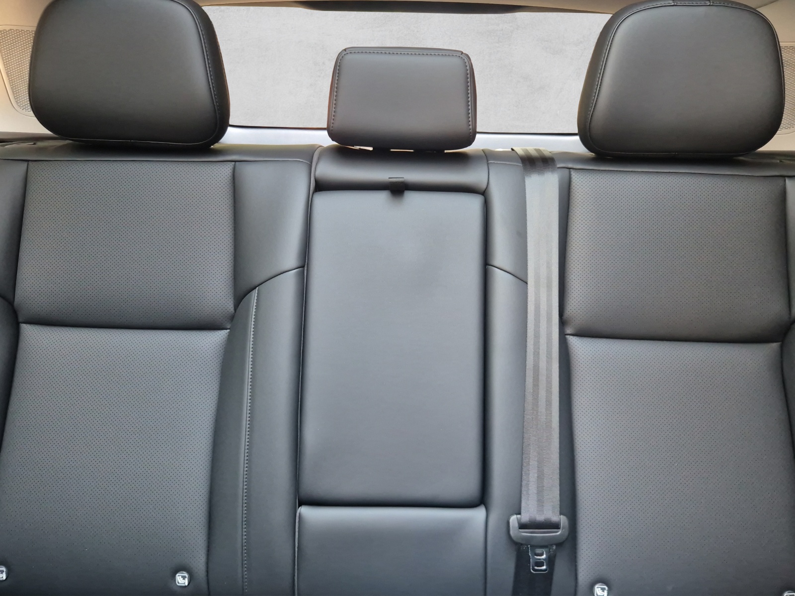 LEAPMOTOR C10 EV AWD 81.9kWh-image-11