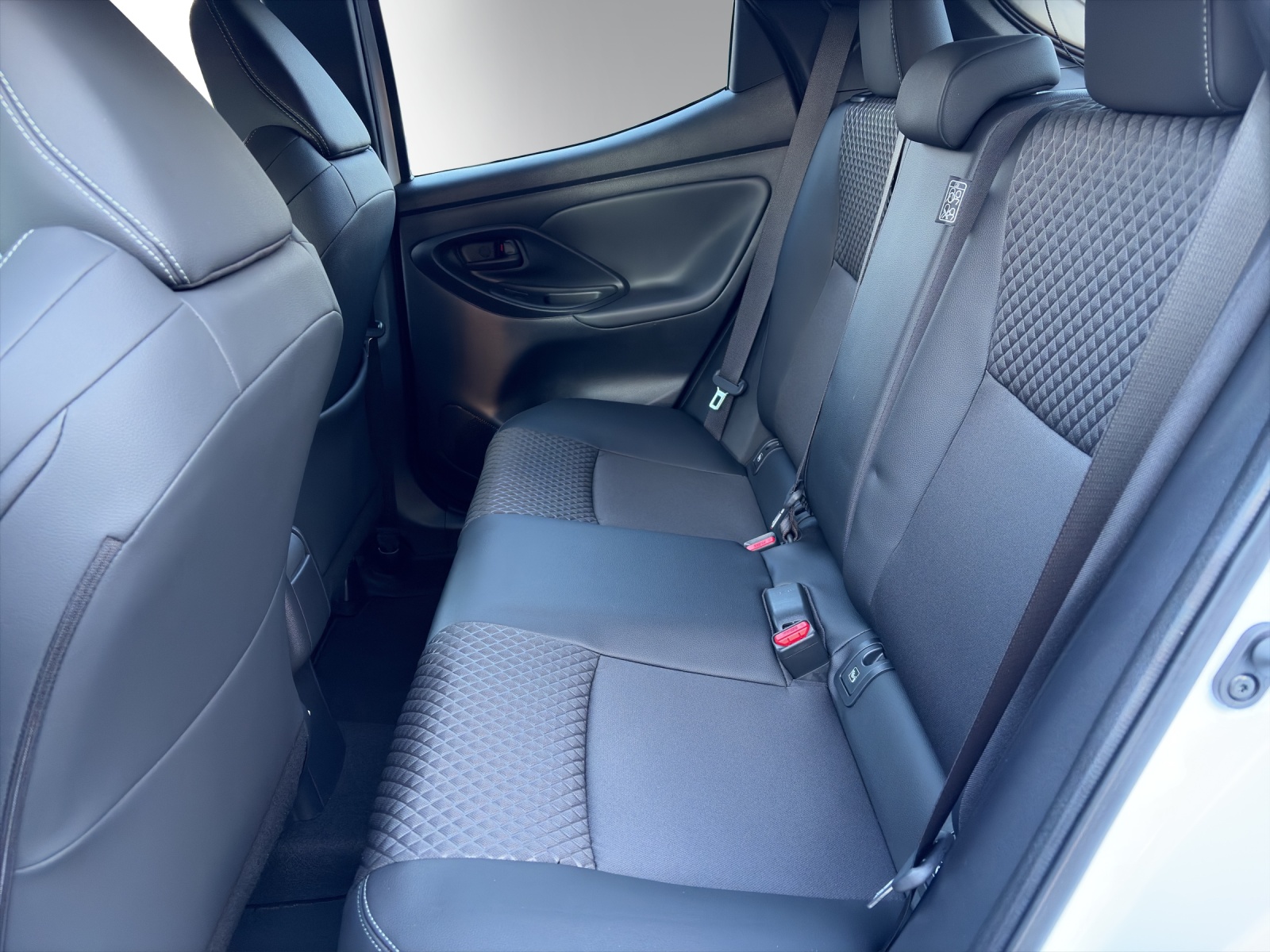 MAZDA 2 Hybrid Homura-image-8