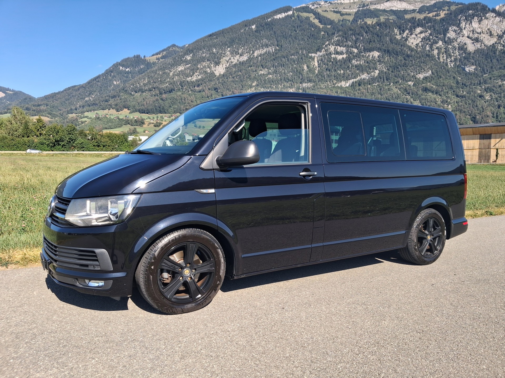 VW T6 Multivan 2.0 TDI Comfortline DSG-image-0