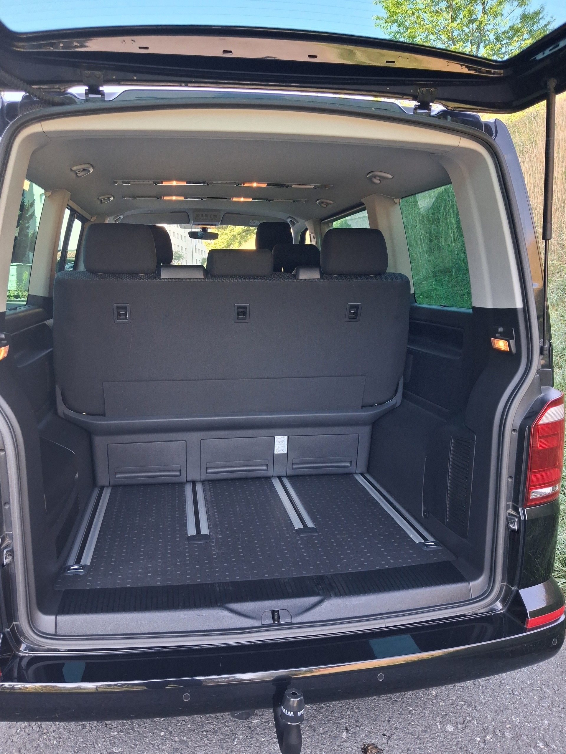 VW T6 Multivan 2.0 TDI Comfortline DSG-image-7