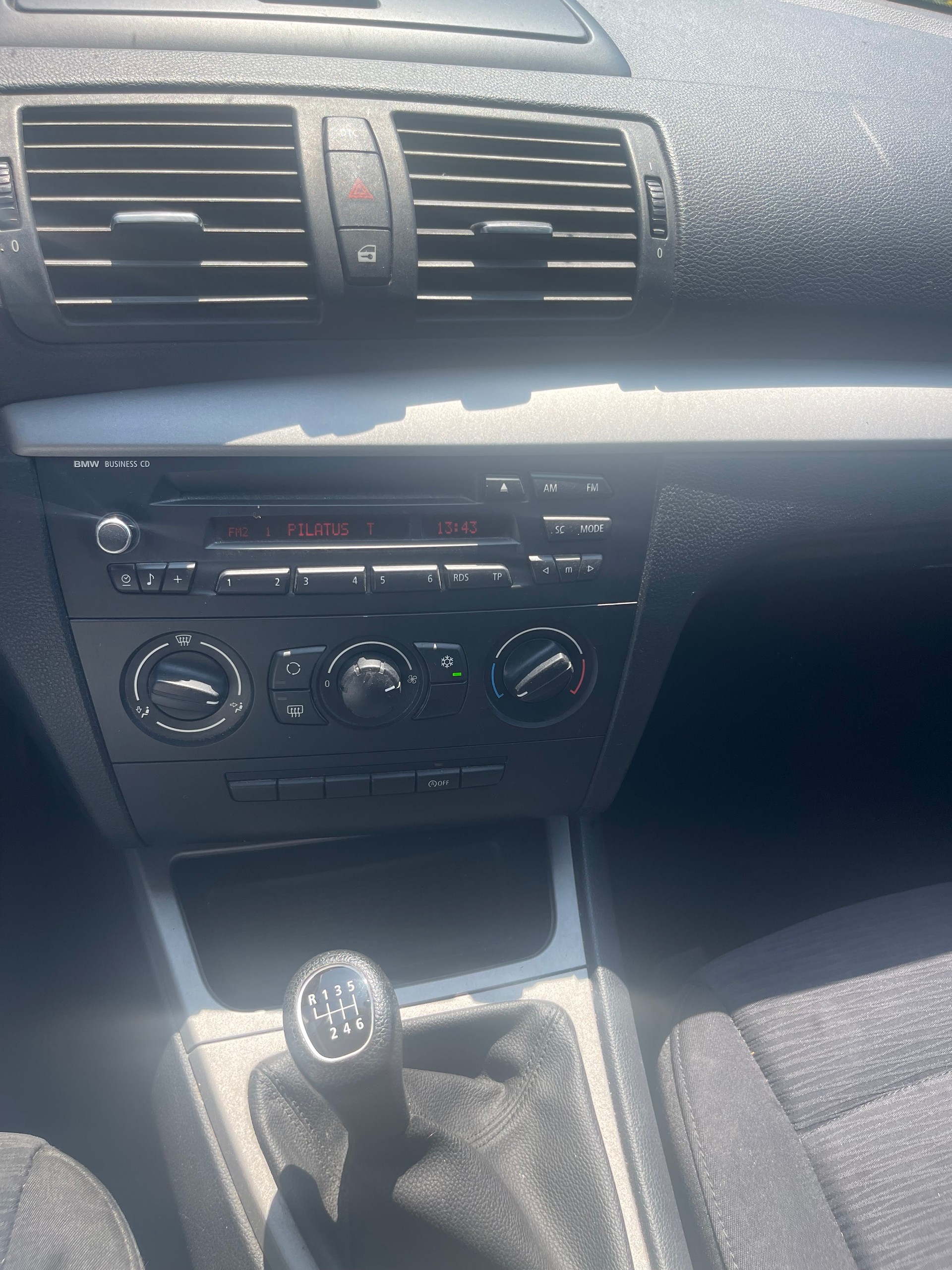 BMW 116i-image-5