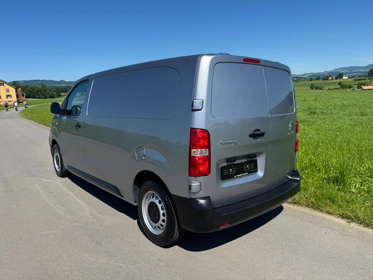 CITROEN Jumpy 1.5 BlueHDi 120 M-image-2