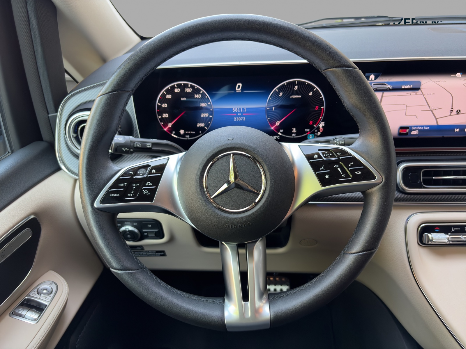 MERCEDES-BENZ Marco Polo 300 d 4M Automat-image-8