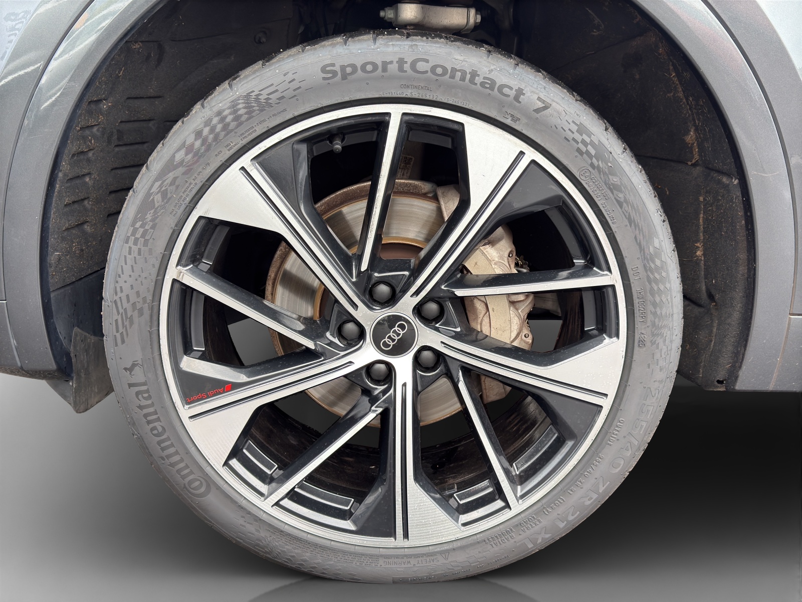 AUDI Q5 Sportback 40 TDI Blackedition quattro S-tronic-image-13