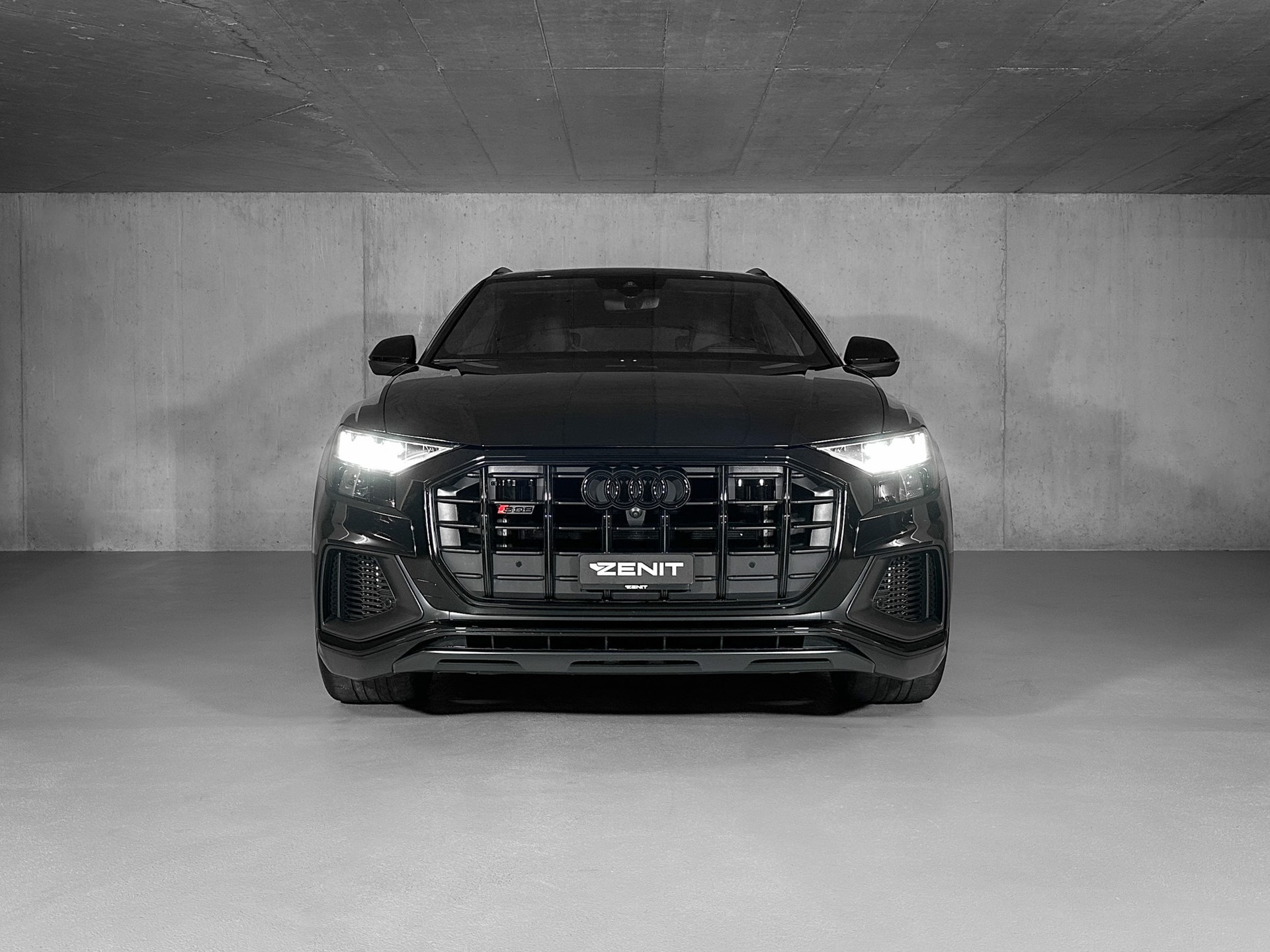 AUDI SQ8 TFSI quattro tiptronic-image-7
