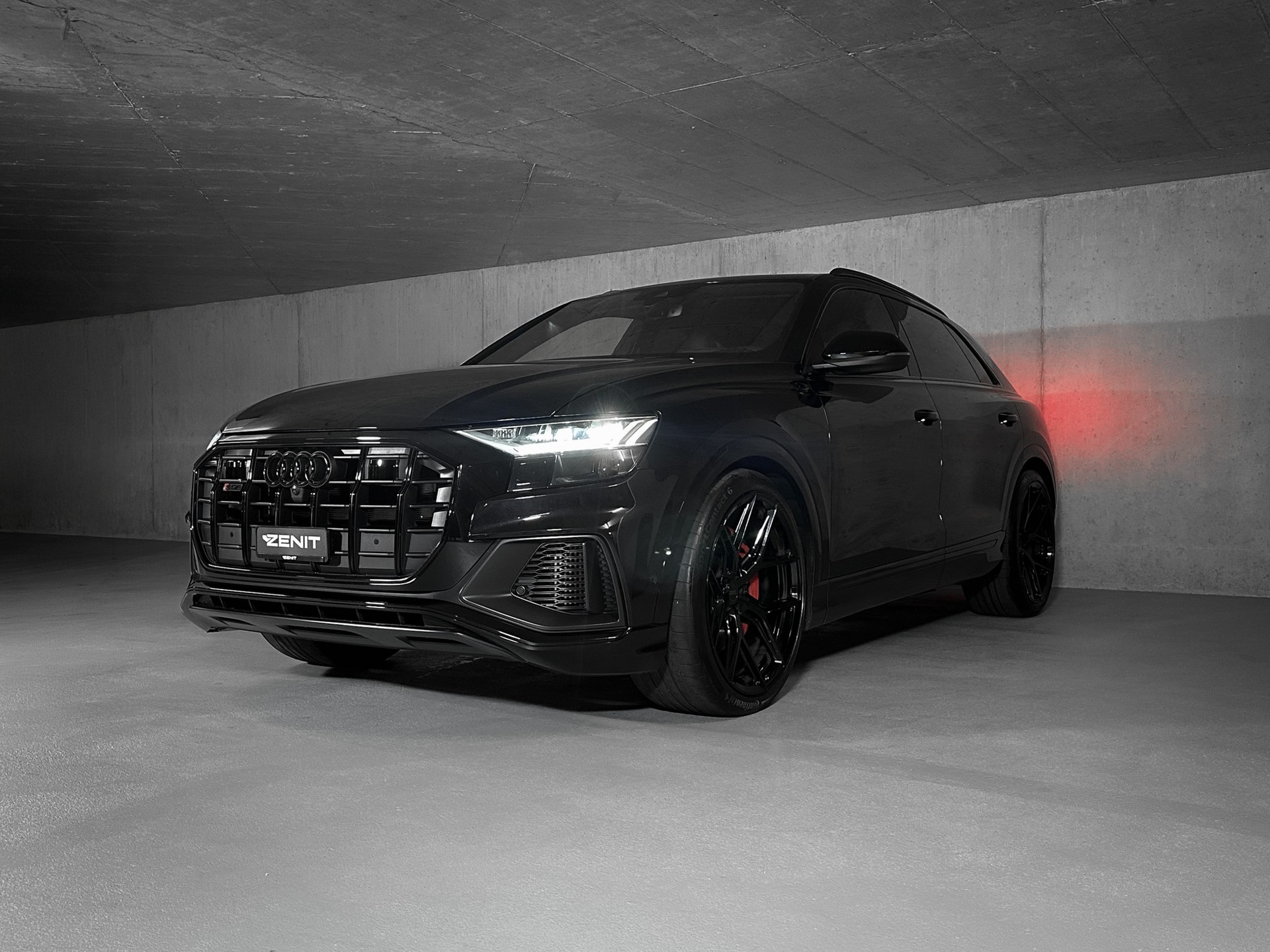 AUDI SQ8 TFSI quattro tiptronic-image-9