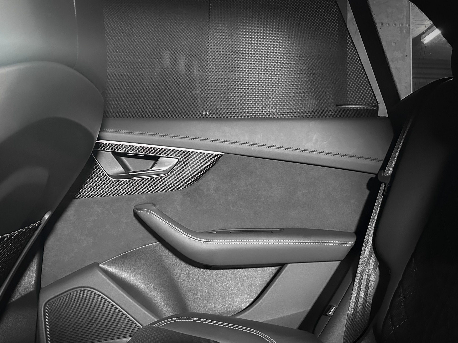 AUDI SQ8 TFSI quattro tiptronic-image-22