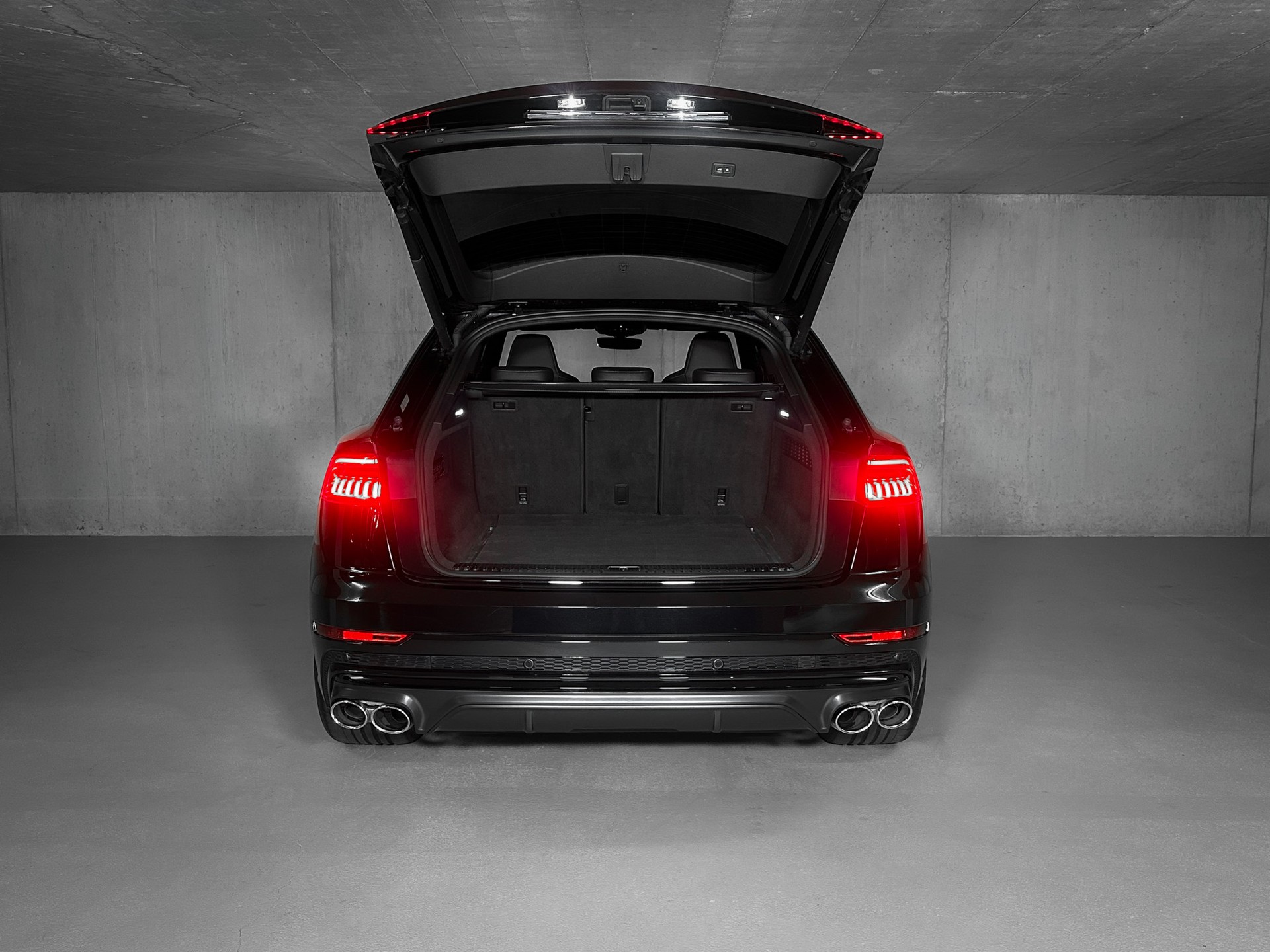 AUDI SQ8 TFSI quattro tiptronic-image-25