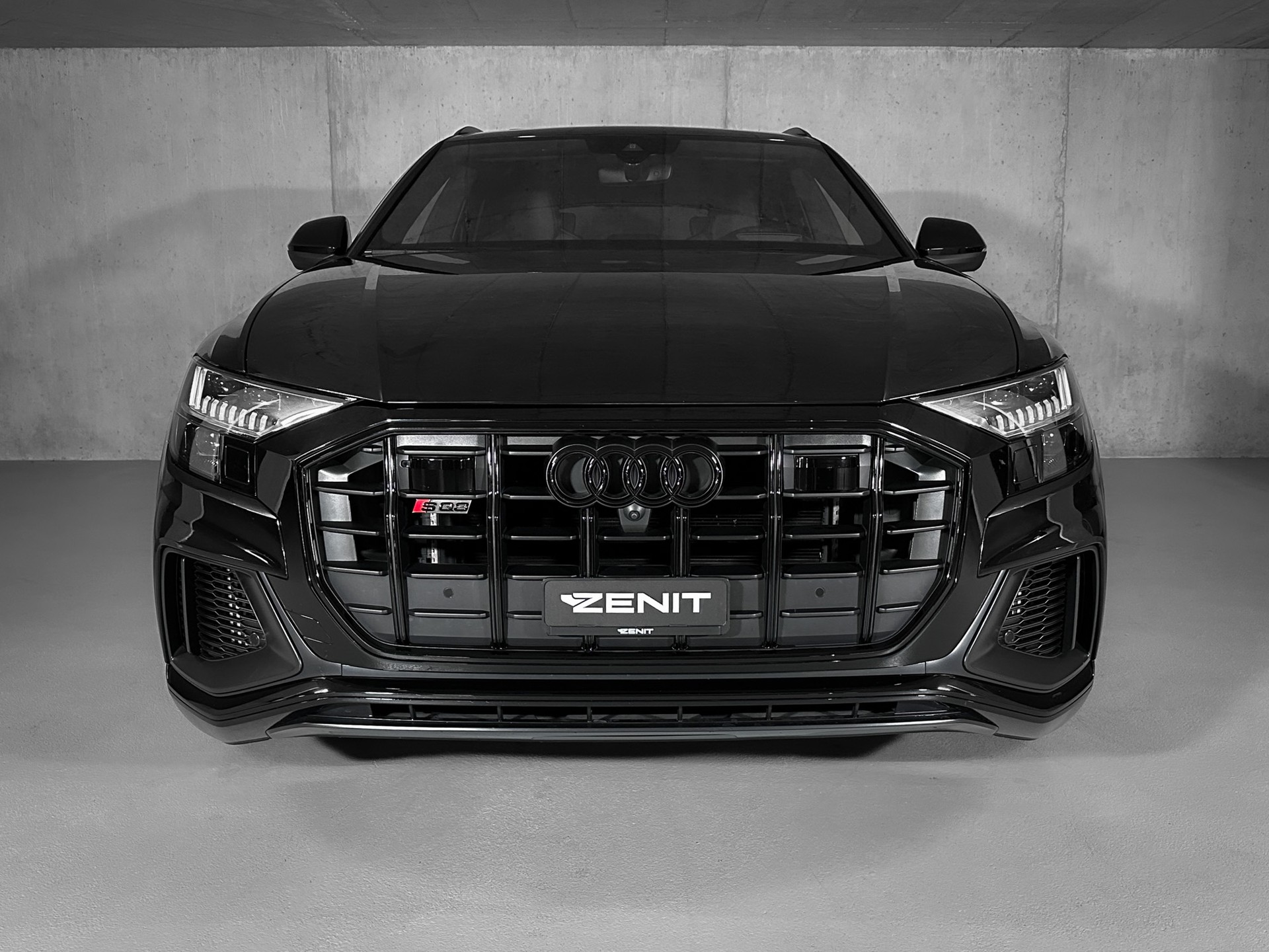 AUDI SQ8 TFSI quattro tiptronic-image-6