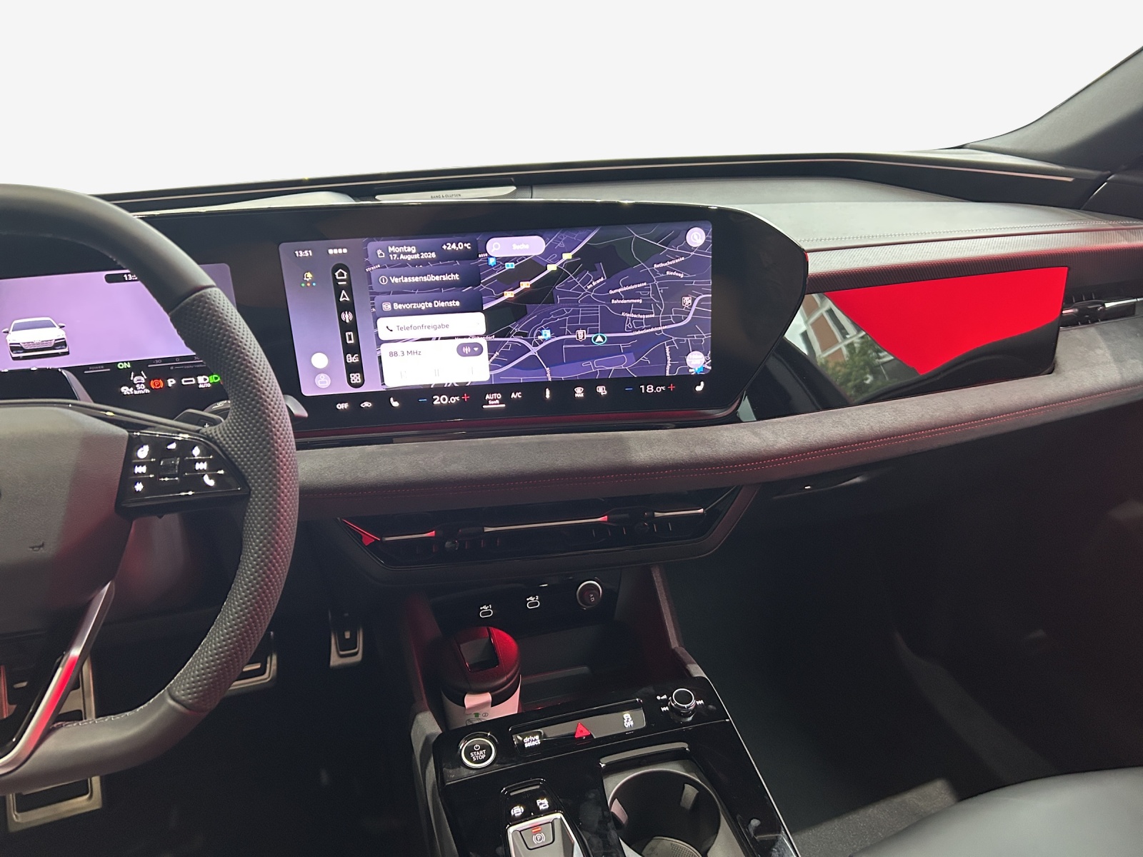 AUDI A6 Sportback e-tron quattro-image-10