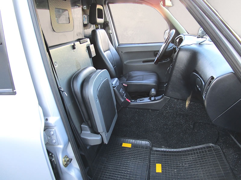 LTI Taxi (TX4)-image-12