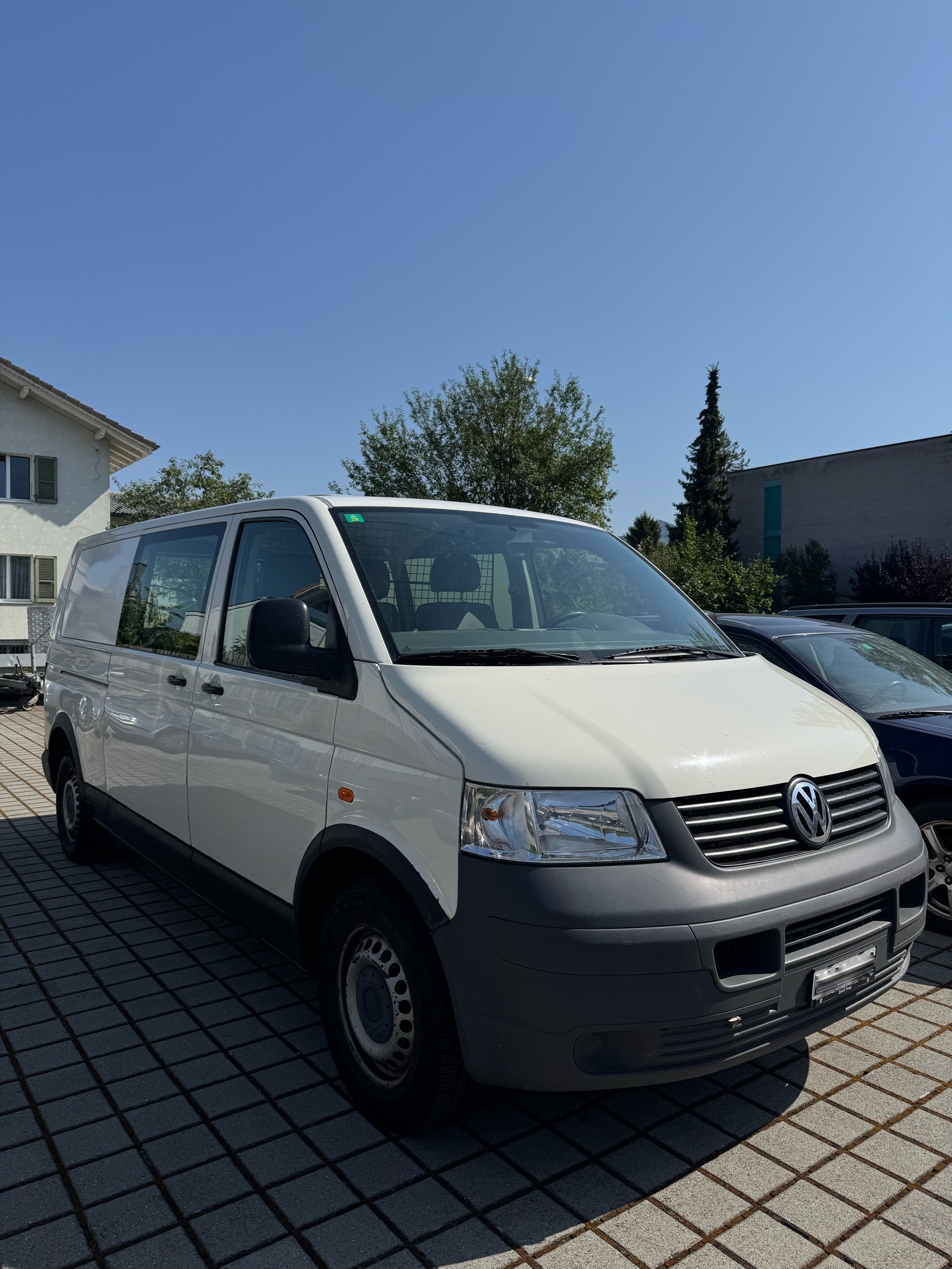 VW T5 2.5 TDI PD 4MOTION-image-1